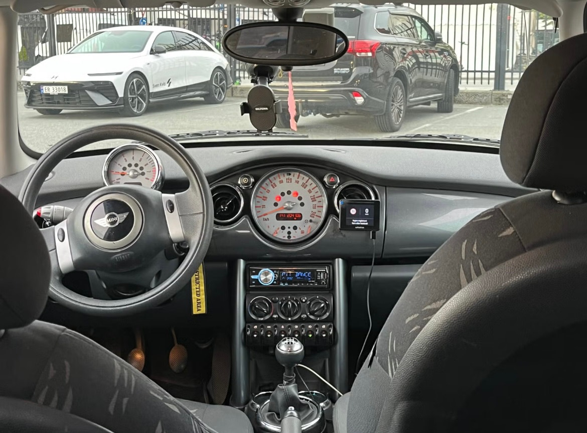 MINI One Manual, 5-trins, 90ps, 2006