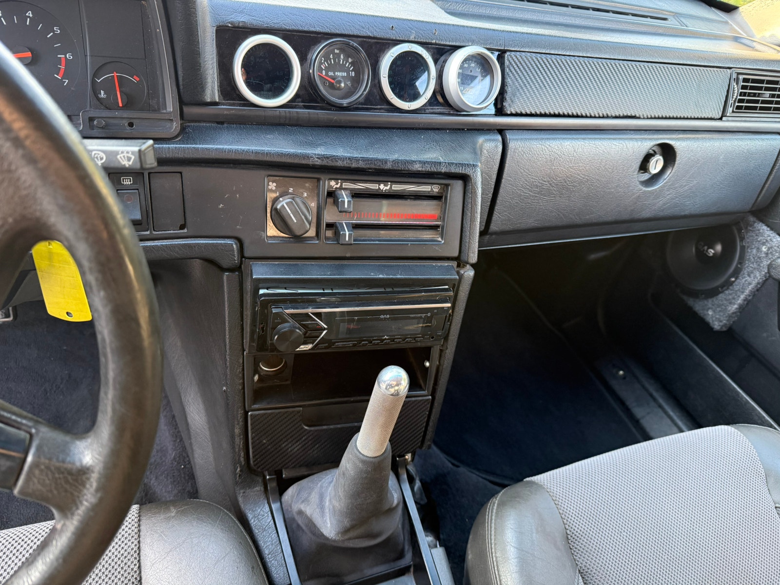 Volvo 740 2.3 Automatic, 4-trins, 115ps, 1990