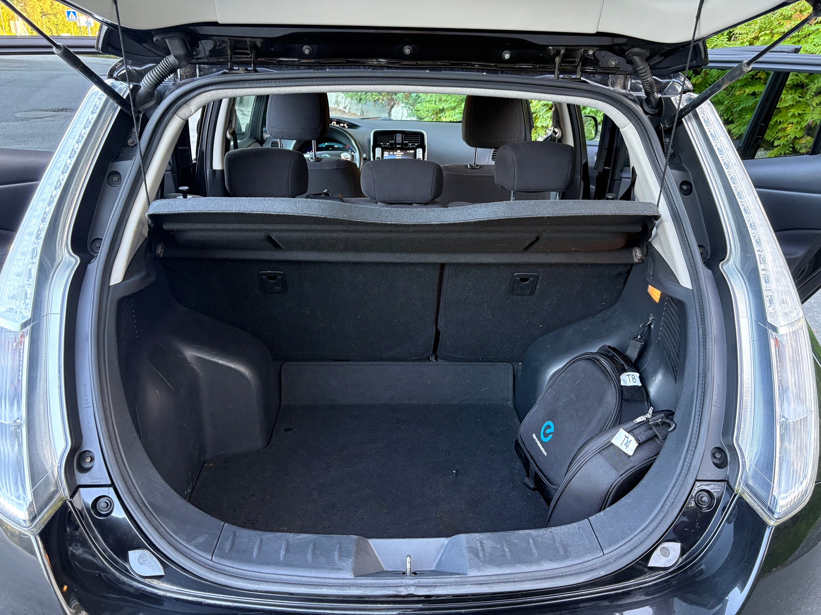 Nissan Leaf 30 kWh, 109hp, 2016