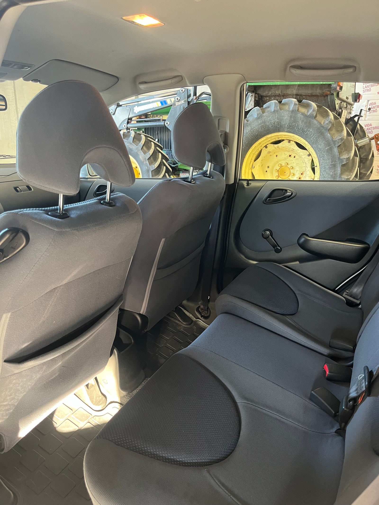 Honda Jazz 1.3 Automatic, 83hp, 2002
