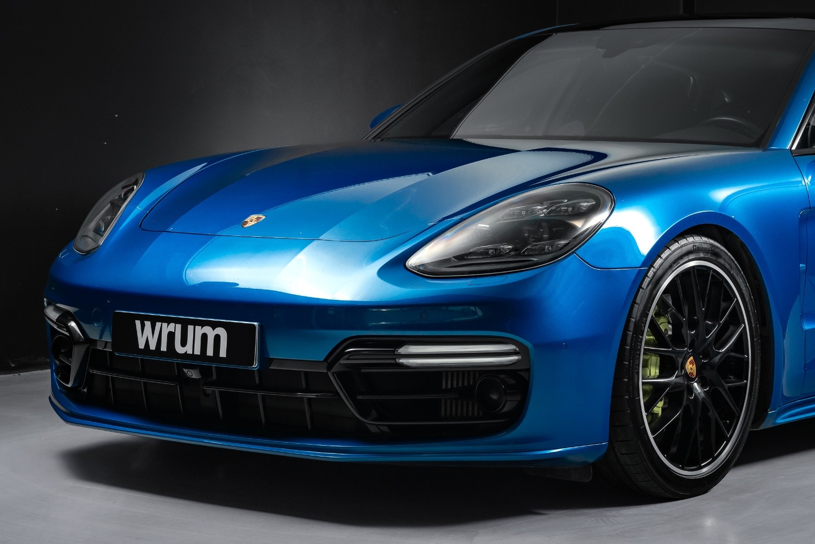 Porsche Panamera 4 E-Hybrid PDK, 462hp, 2017