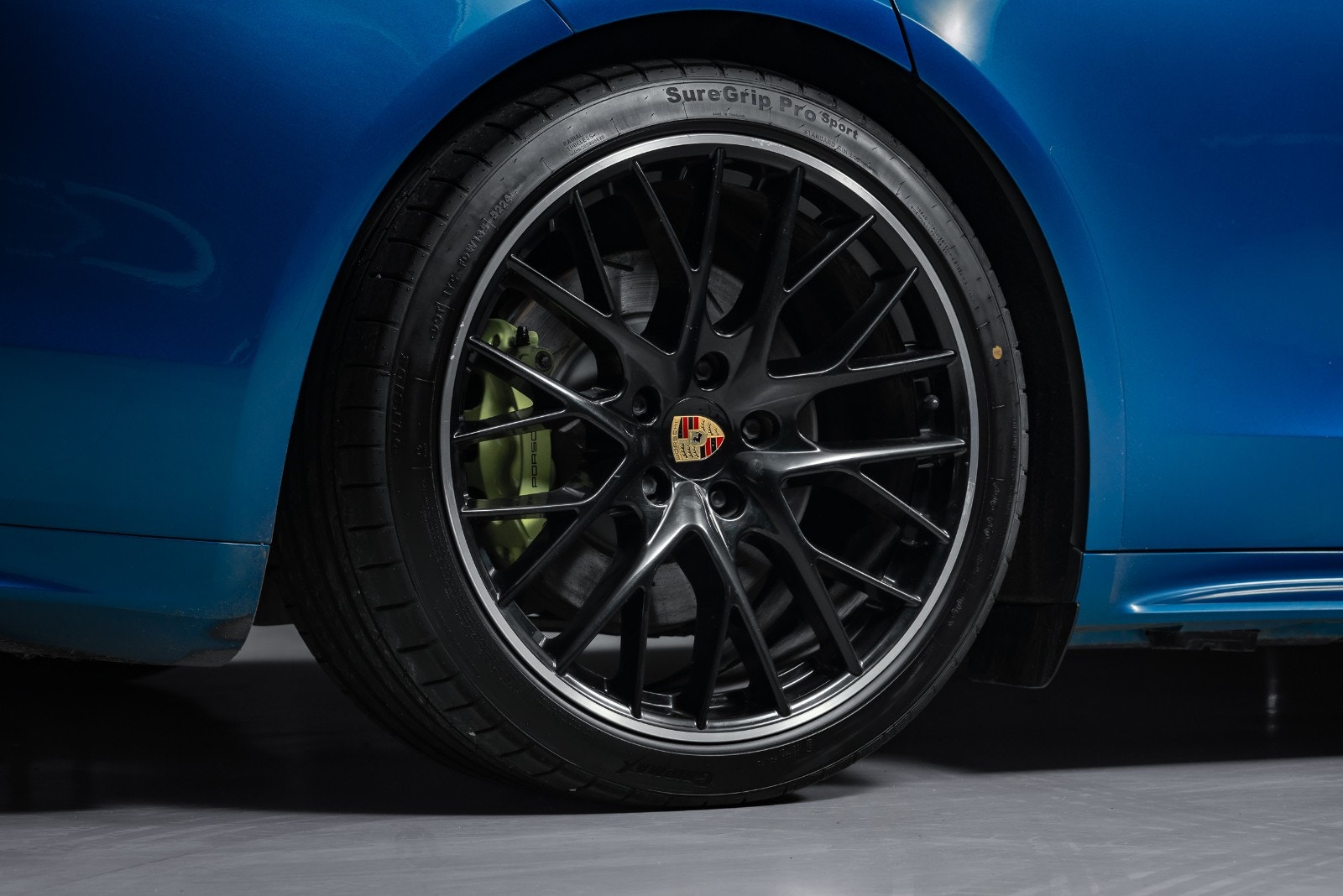 Porsche Panamera 4 E-Hybrid PDK, 462hp, 2017