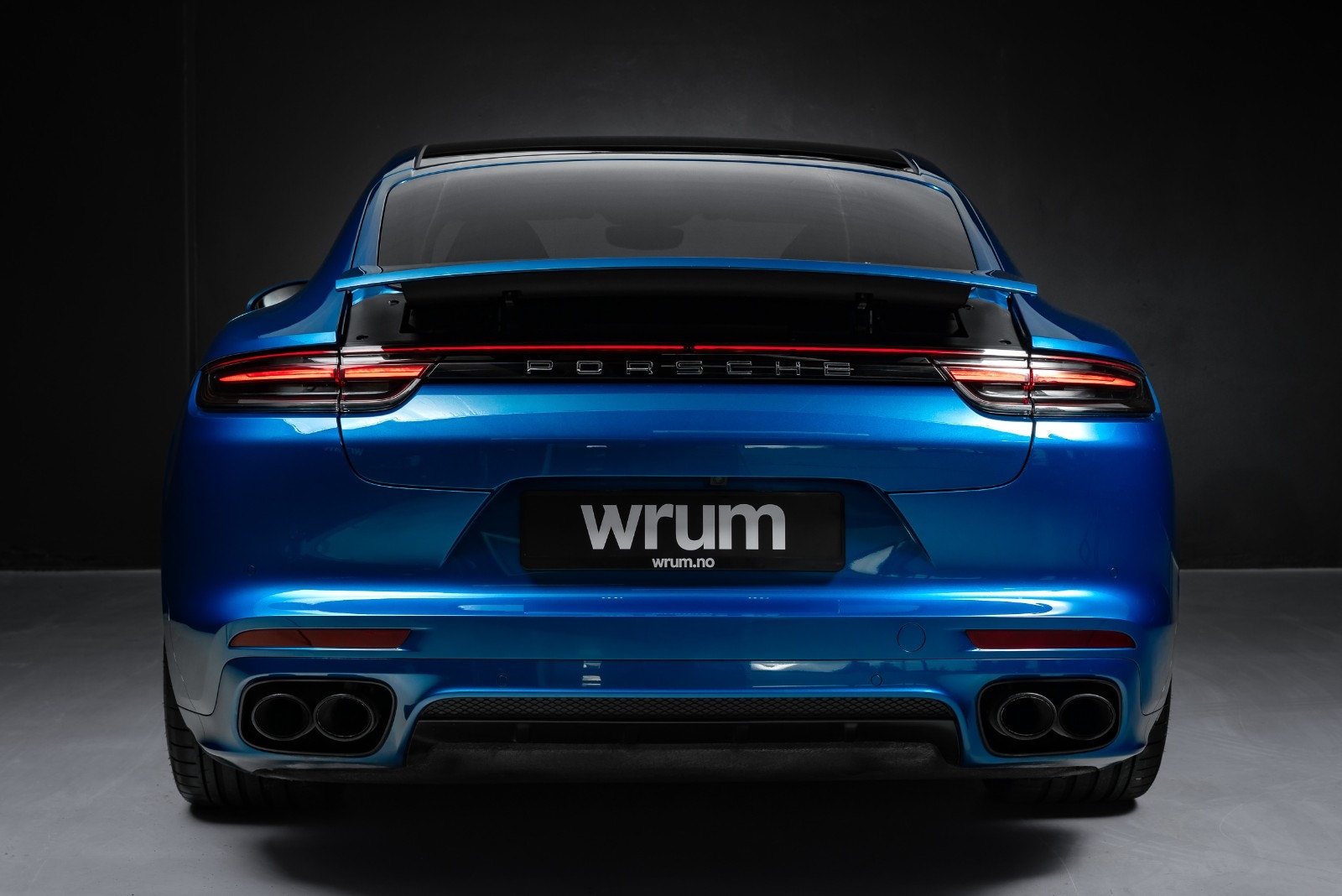 Porsche Panamera 4 E-Hybrid PDK, 462hp, 2017