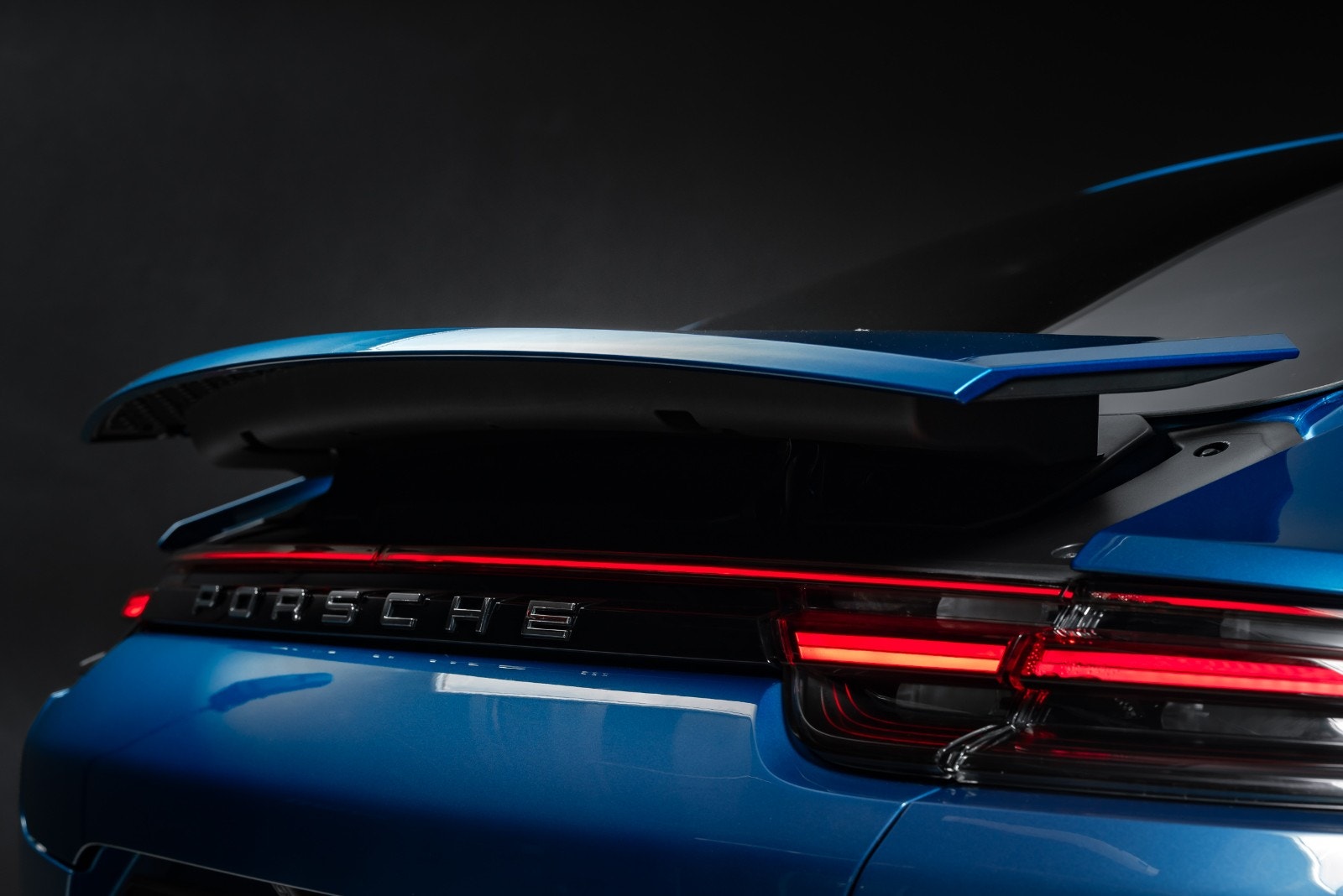 Porsche Panamera 4 E-Hybrid PDK, 462hp, 2017