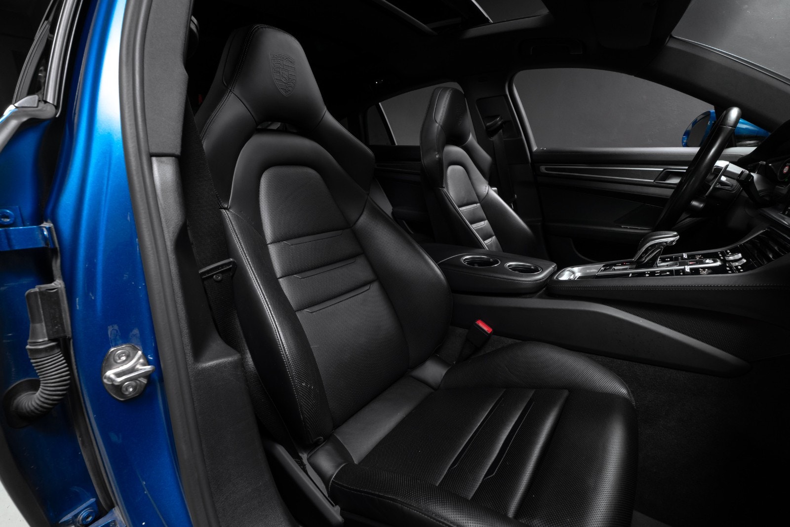 Porsche Panamera 4 E-Hybrid PDK, 462hp, 2017