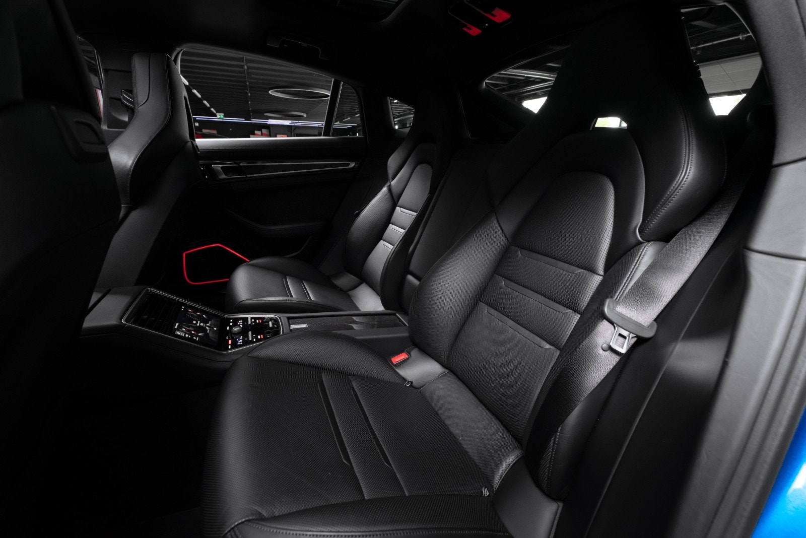 Porsche Panamera 4 E-Hybrid PDK, 462hp, 2017
