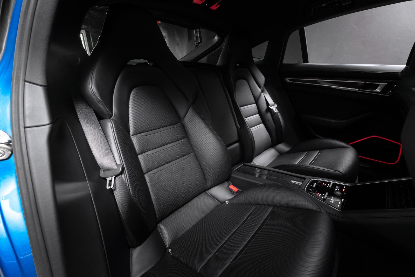 Porsche Panamera 4 E-Hybrid PDK, 462hp, 2017