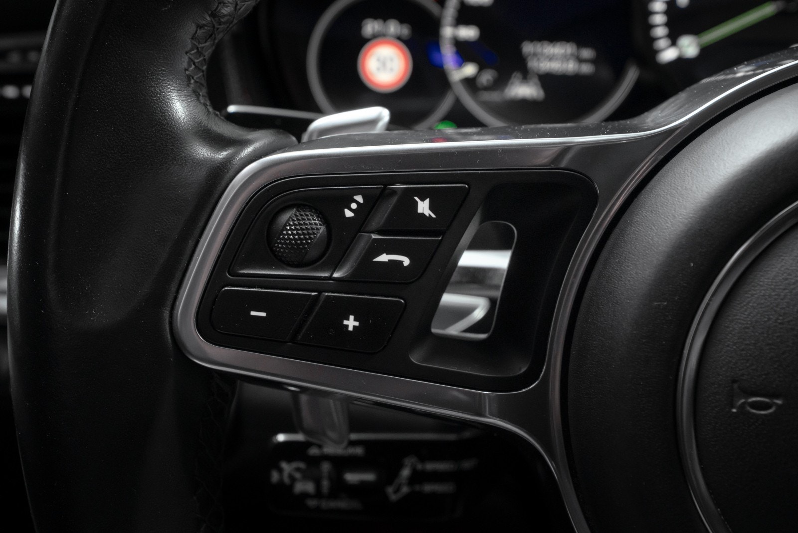 Porsche Panamera 4 E-Hybrid PDK, 462hp, 2017