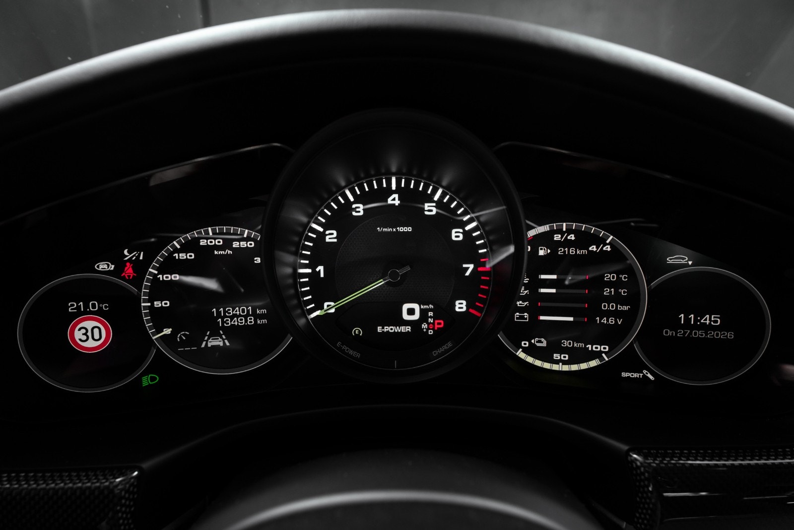 Porsche Panamera 4 E-Hybrid PDK, 462hp, 2017