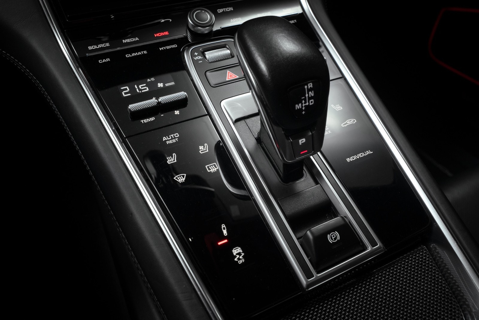 Porsche Panamera 4 E-Hybrid PDK, 462hp, 2017