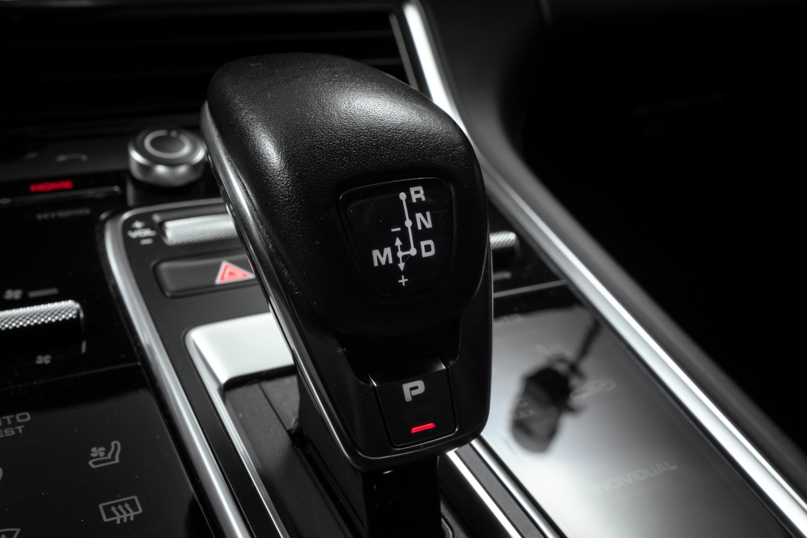 Porsche Panamera 4 E-Hybrid PDK, 462hp, 2017