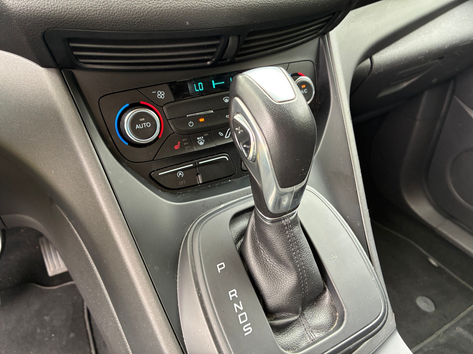 Ford C-MAX 1.5 TDCi Powershift 6, 6-trins, 120ps, 2018