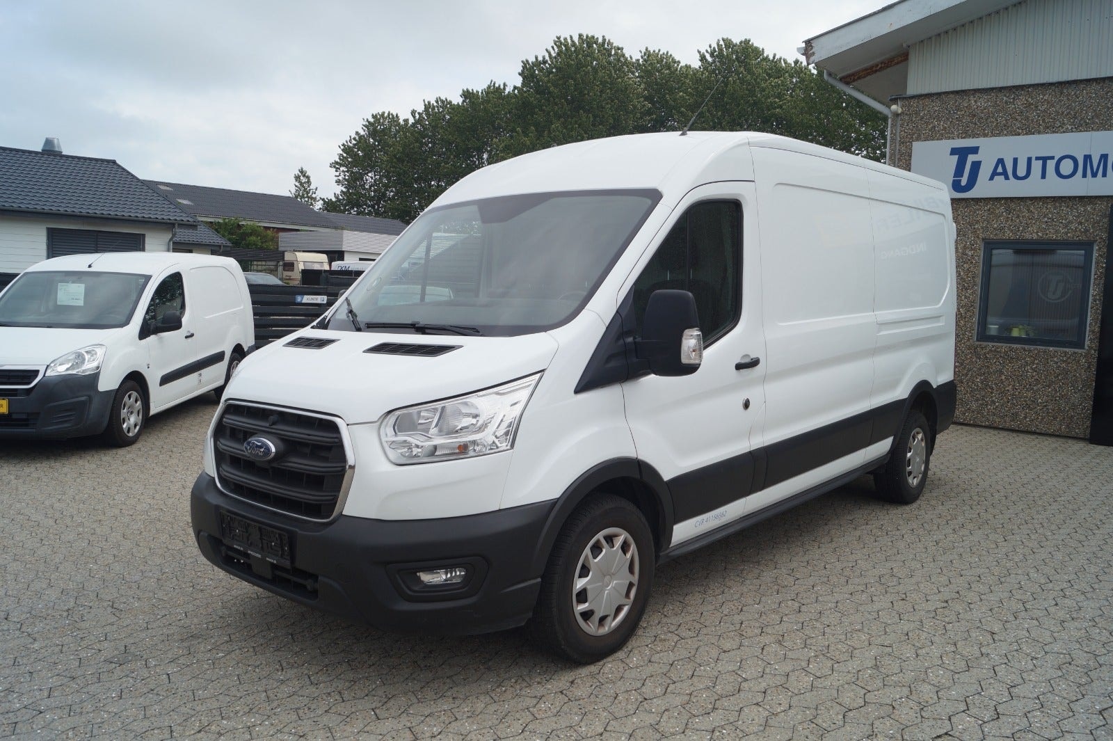 Ford Transit 350 2.0 EcoBlue Manuell, 6-trinn, 130hk, 2021
