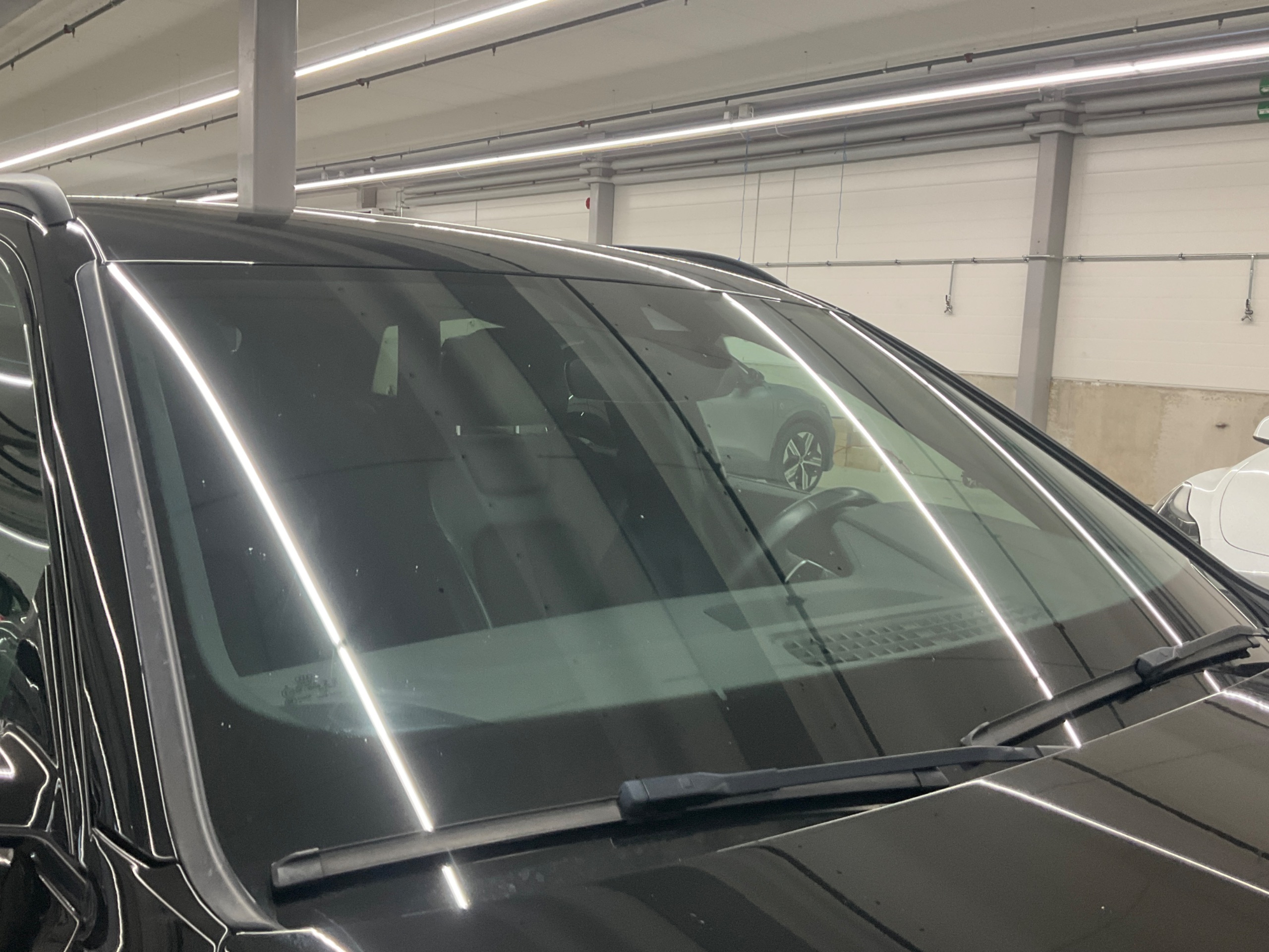 Audi e-tron 55 quattro, 408ps, 2021