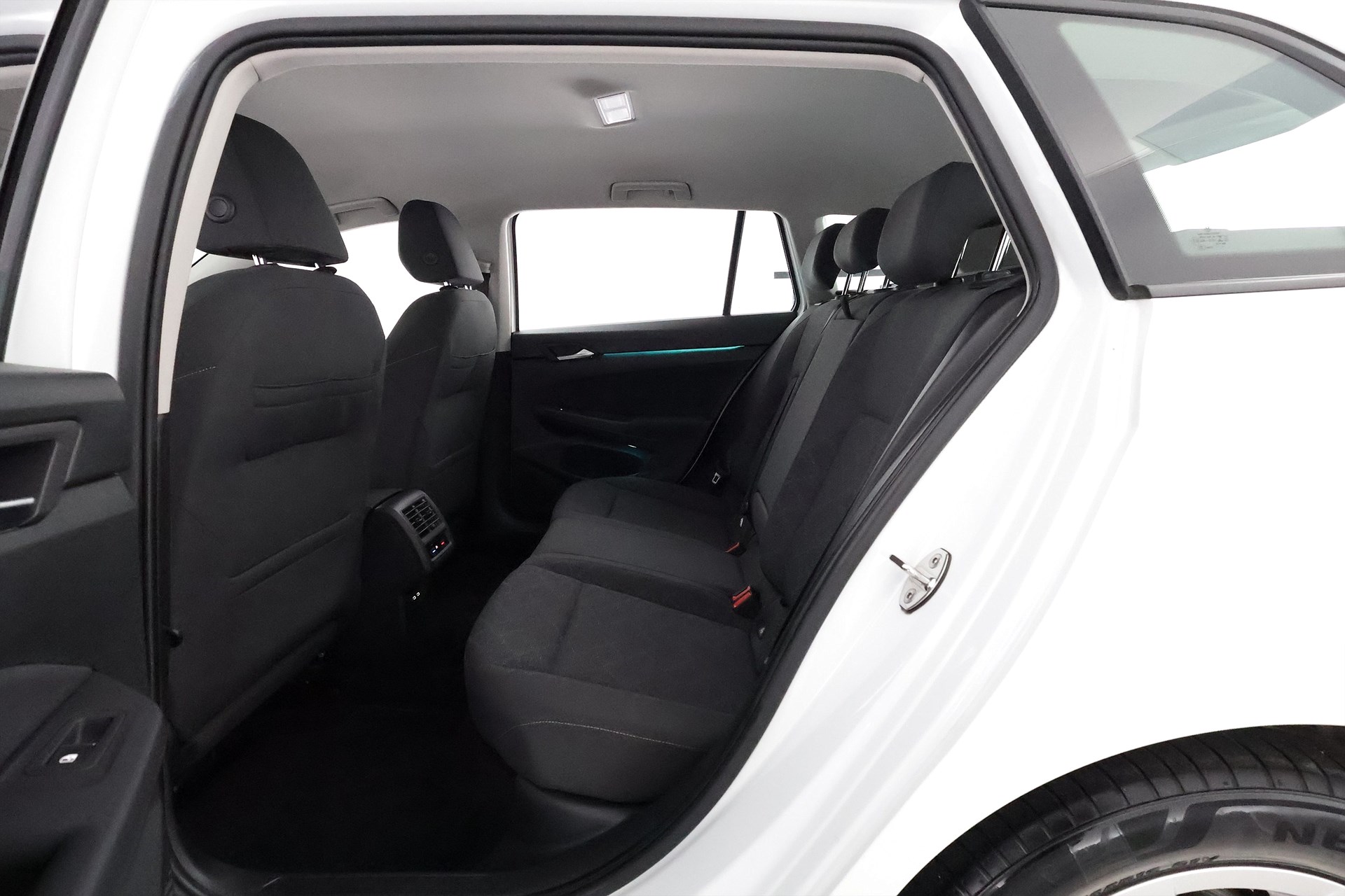 Volkswagen Golf Variant 1.5 eTSI ACT OPF DSG Sequential, 7-trins, 131ps, 2021
