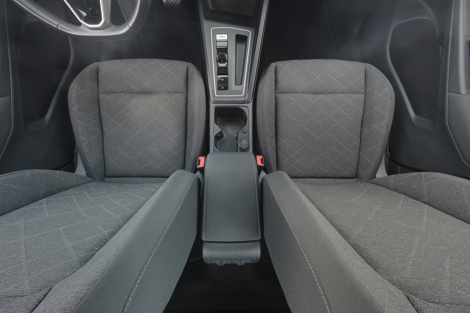 Volkswagen Golf Variant 1.5 eTSI ACT OPF DSG Sequential, 7-trins, 131ps, 2021