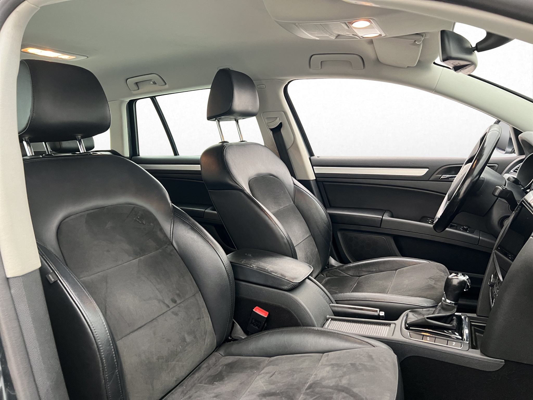 Škoda Superb Combi 2.0 TDI 4x4 DSG Sequential, 6-trins, 170ps, 2015