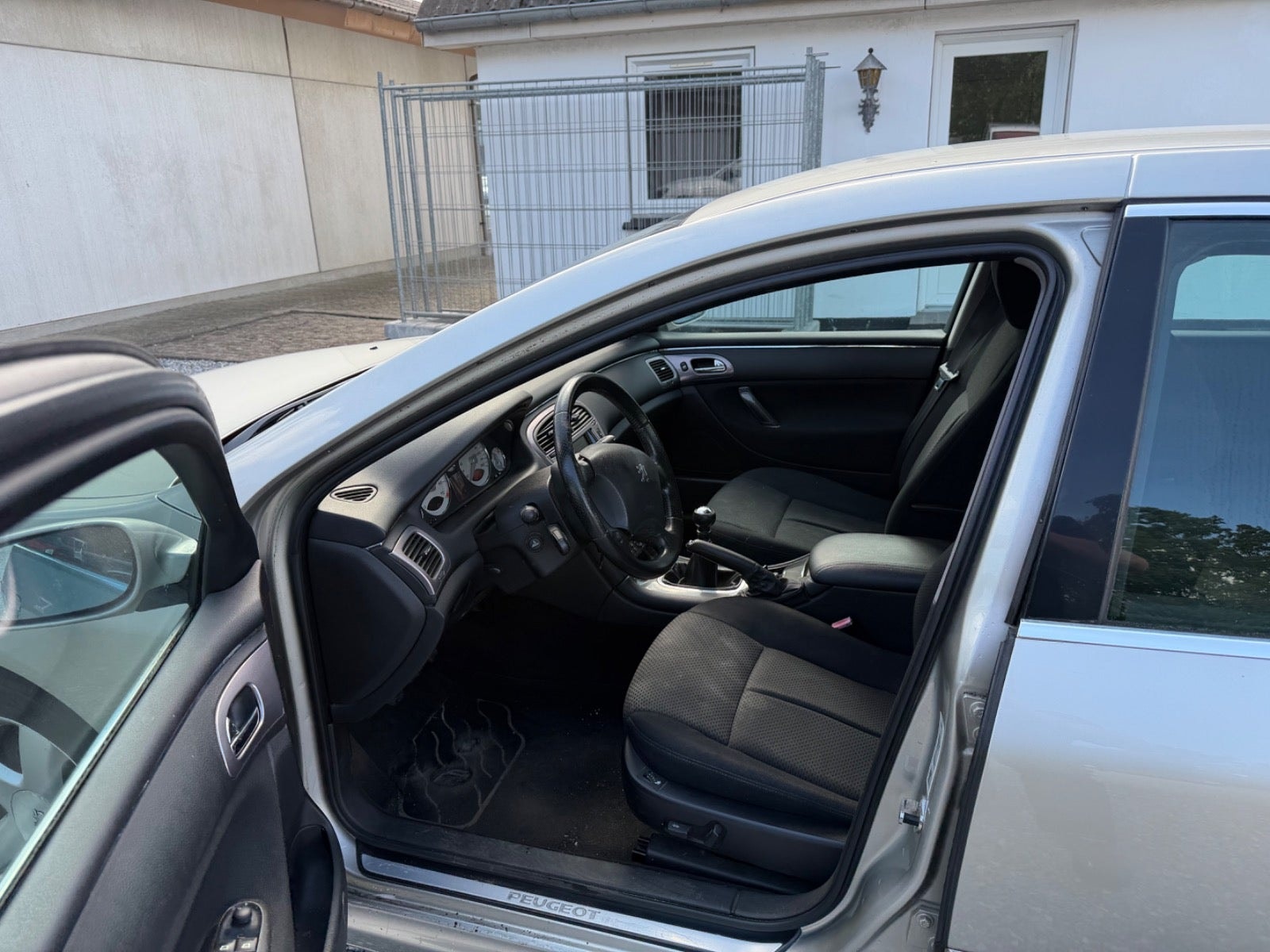Peugeot 607 2.2 Manual, 5-trins, 158ps, 2005