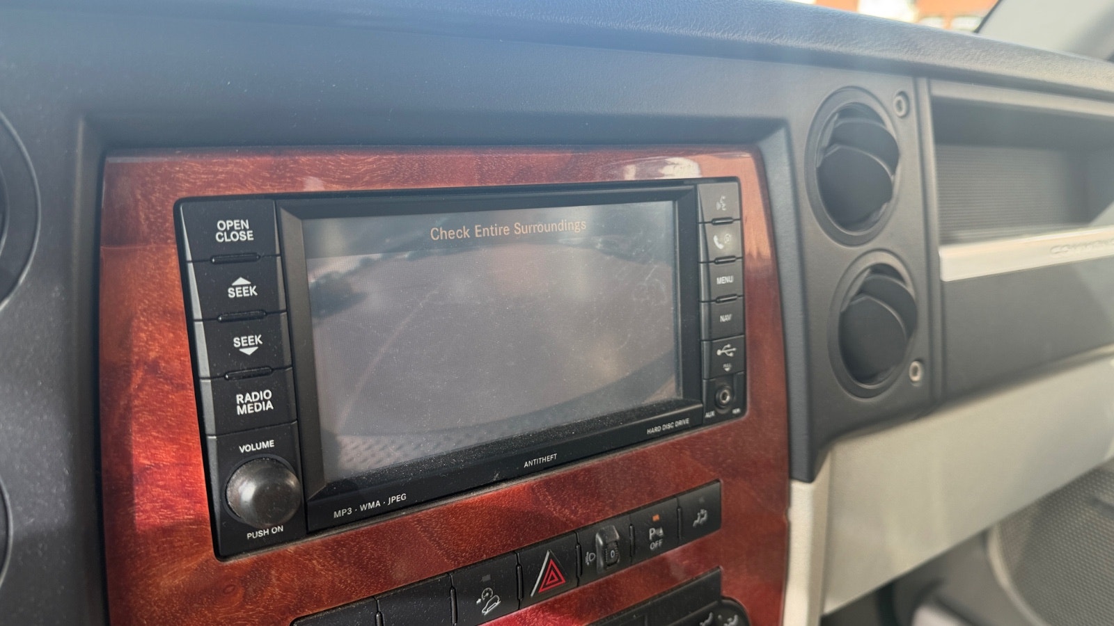 Jeep Commander 3.0 V6 CRD 4WD Automatic, 5-trins, 218ps, 2008