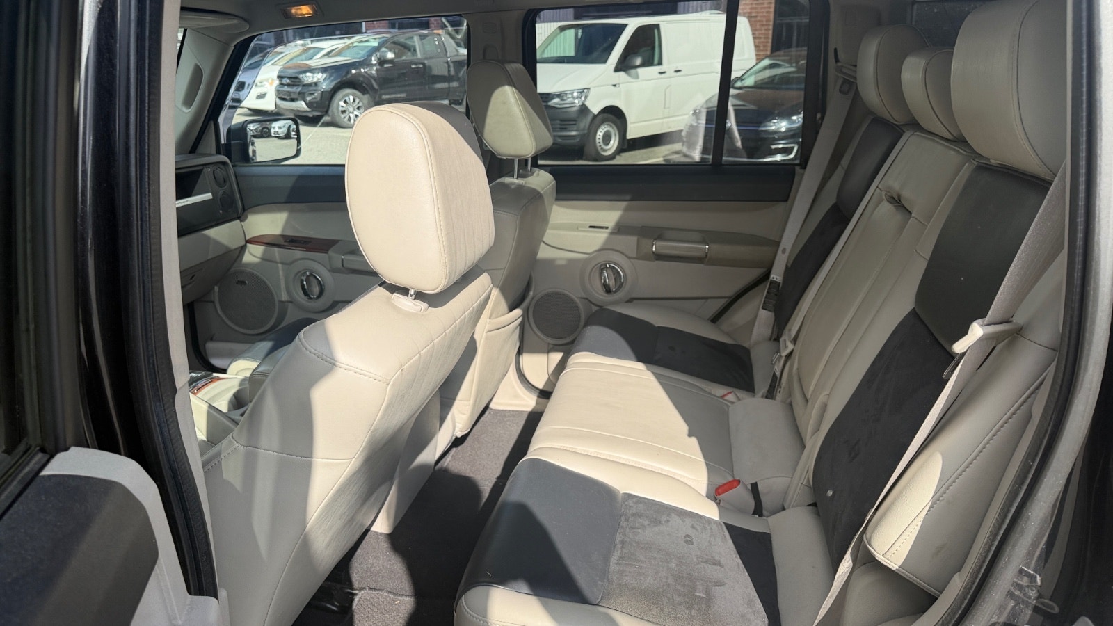 Jeep Commander 3.0 V6 CRD 4WD Automatic, 5-trins, 218ps, 2008