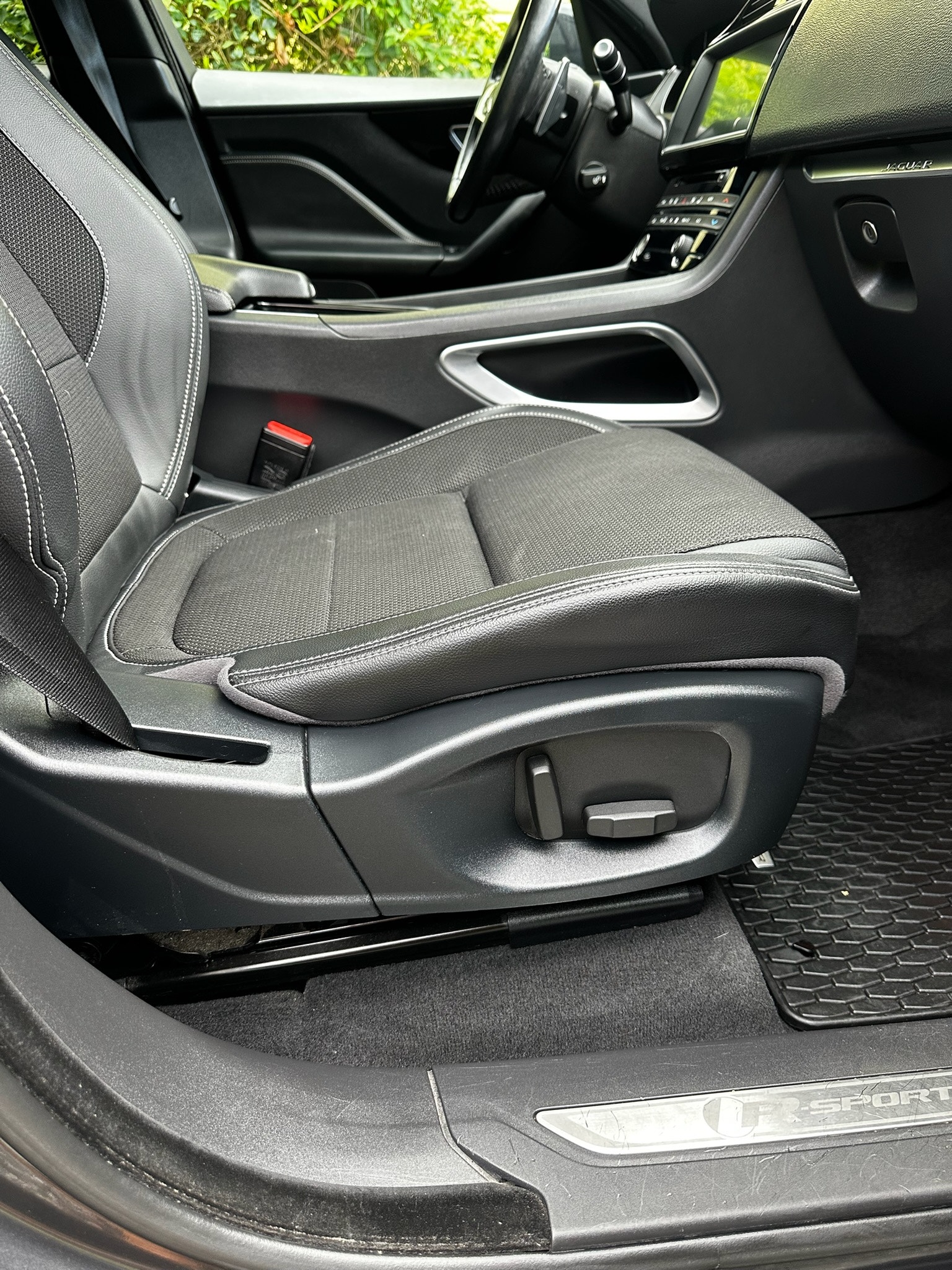 Jaguar F-Pace 20d AWD Automatic, 8-trins, 180ps, 2018