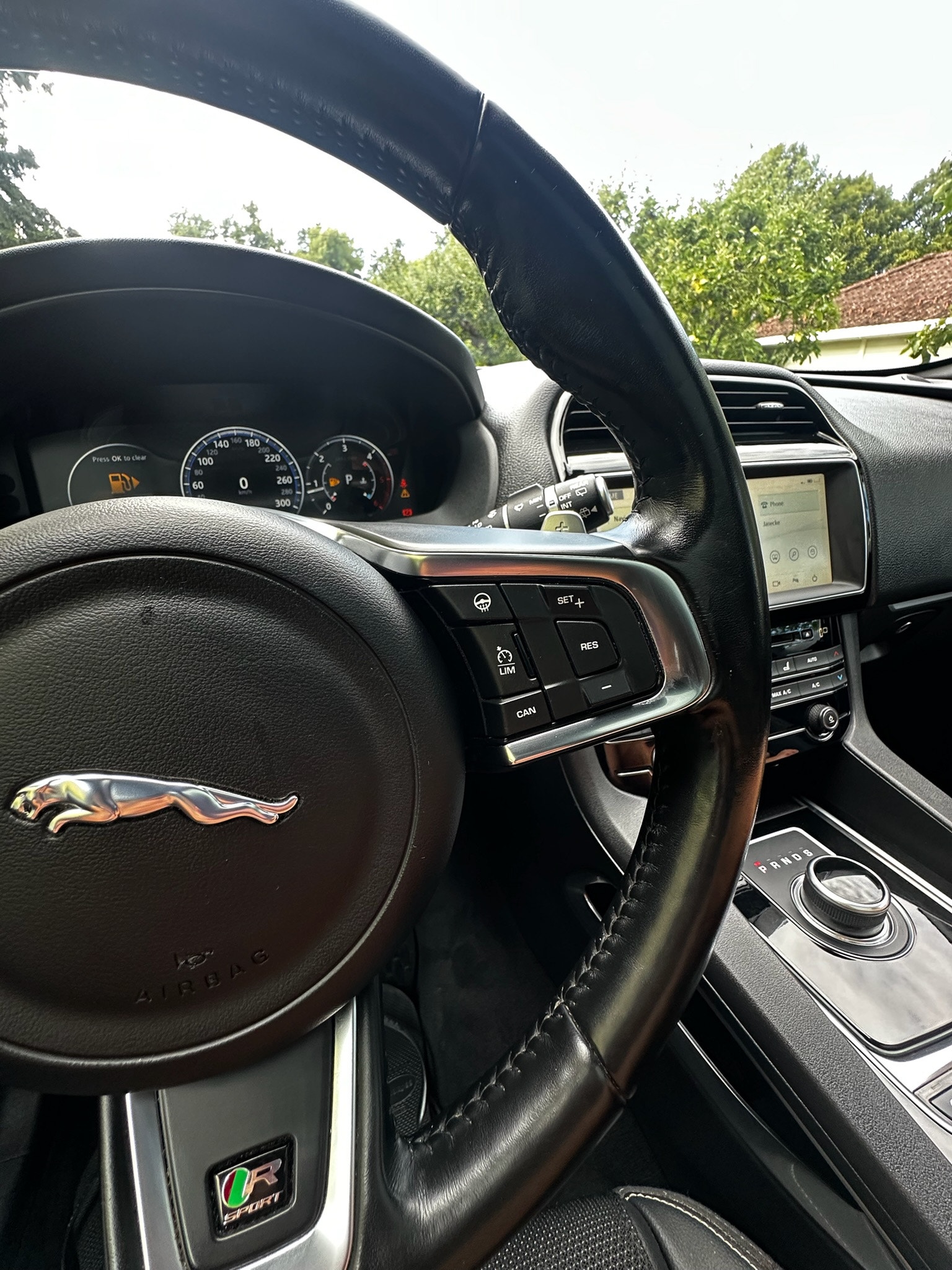 Jaguar F-Pace 20d AWD Automatic, 8-trins, 180ps, 2018