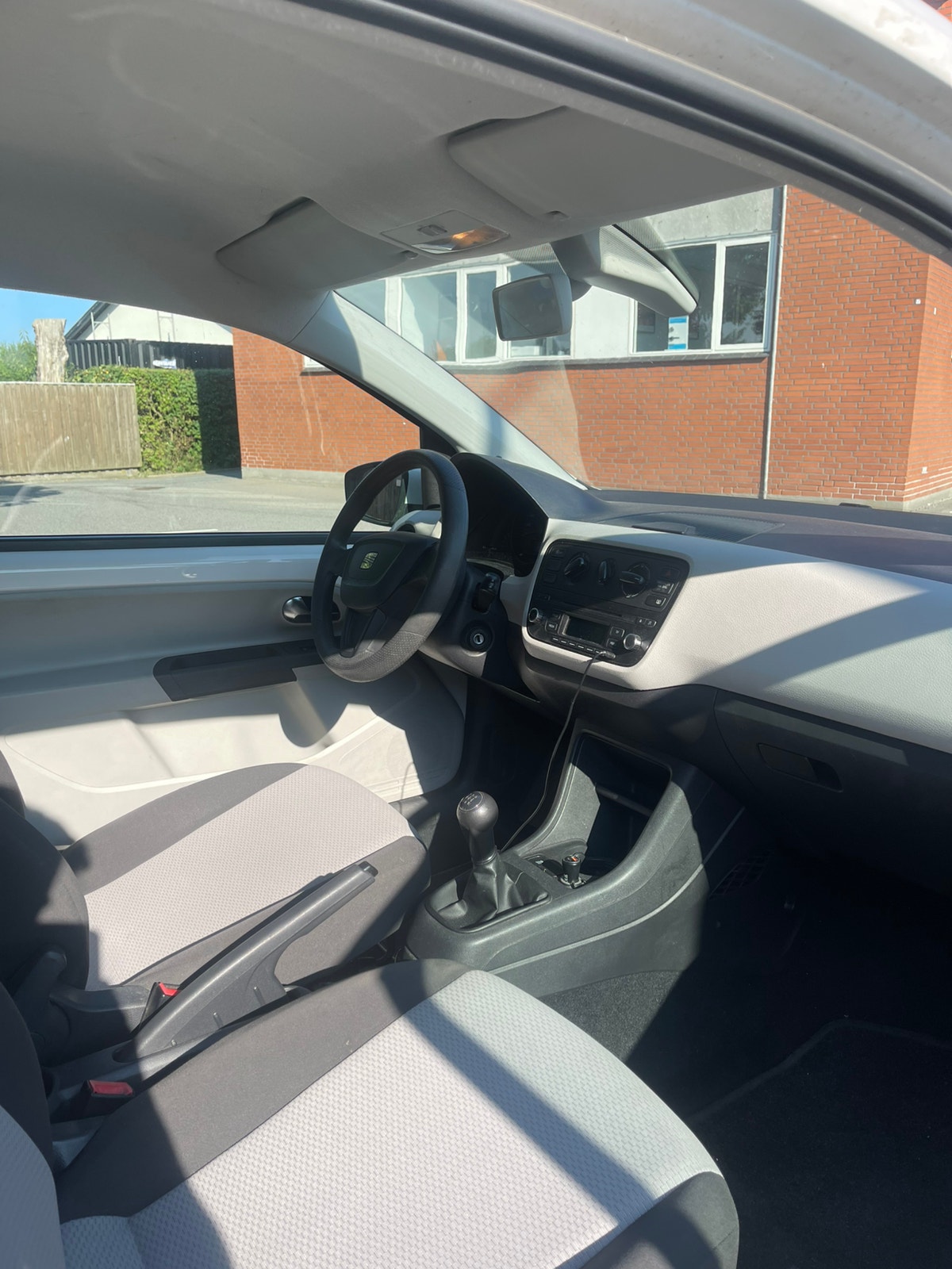 SEAT Mii 3-door 1.0 Manual, 5-trins, 60ps, 2013