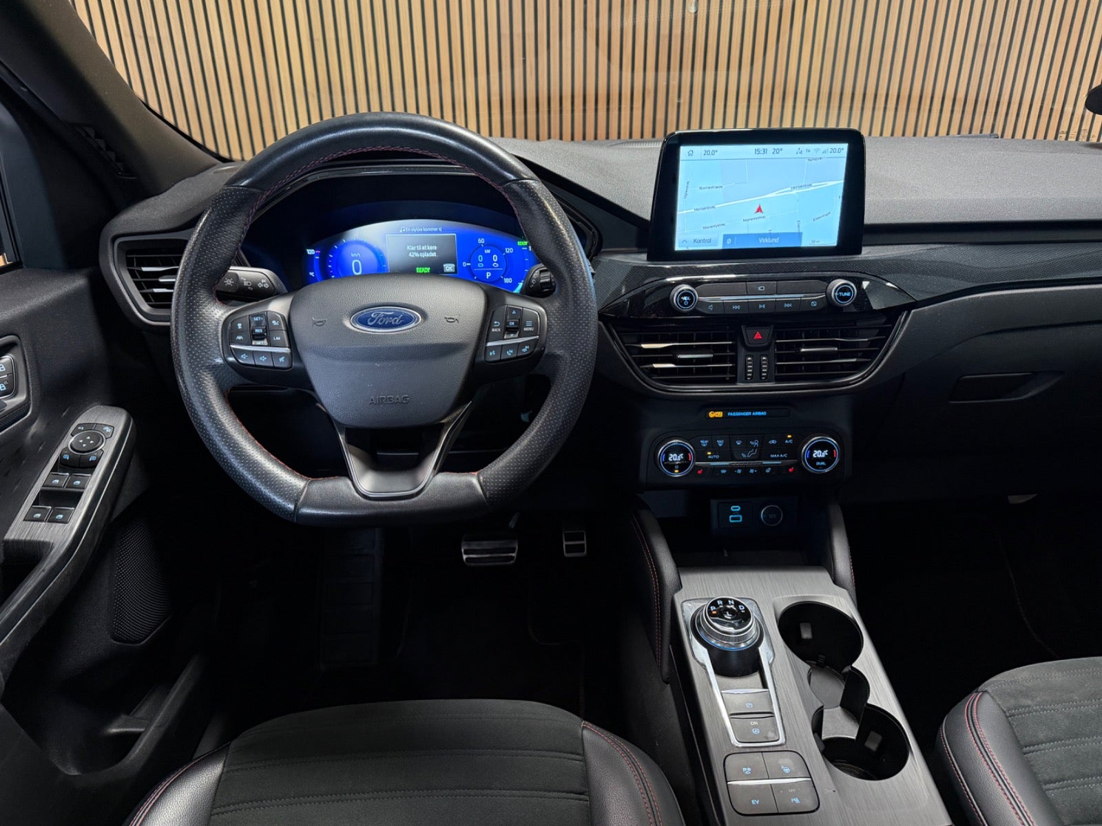 Ford Kuga Plug-In Hybrid E-CVT, 225hp, 2020