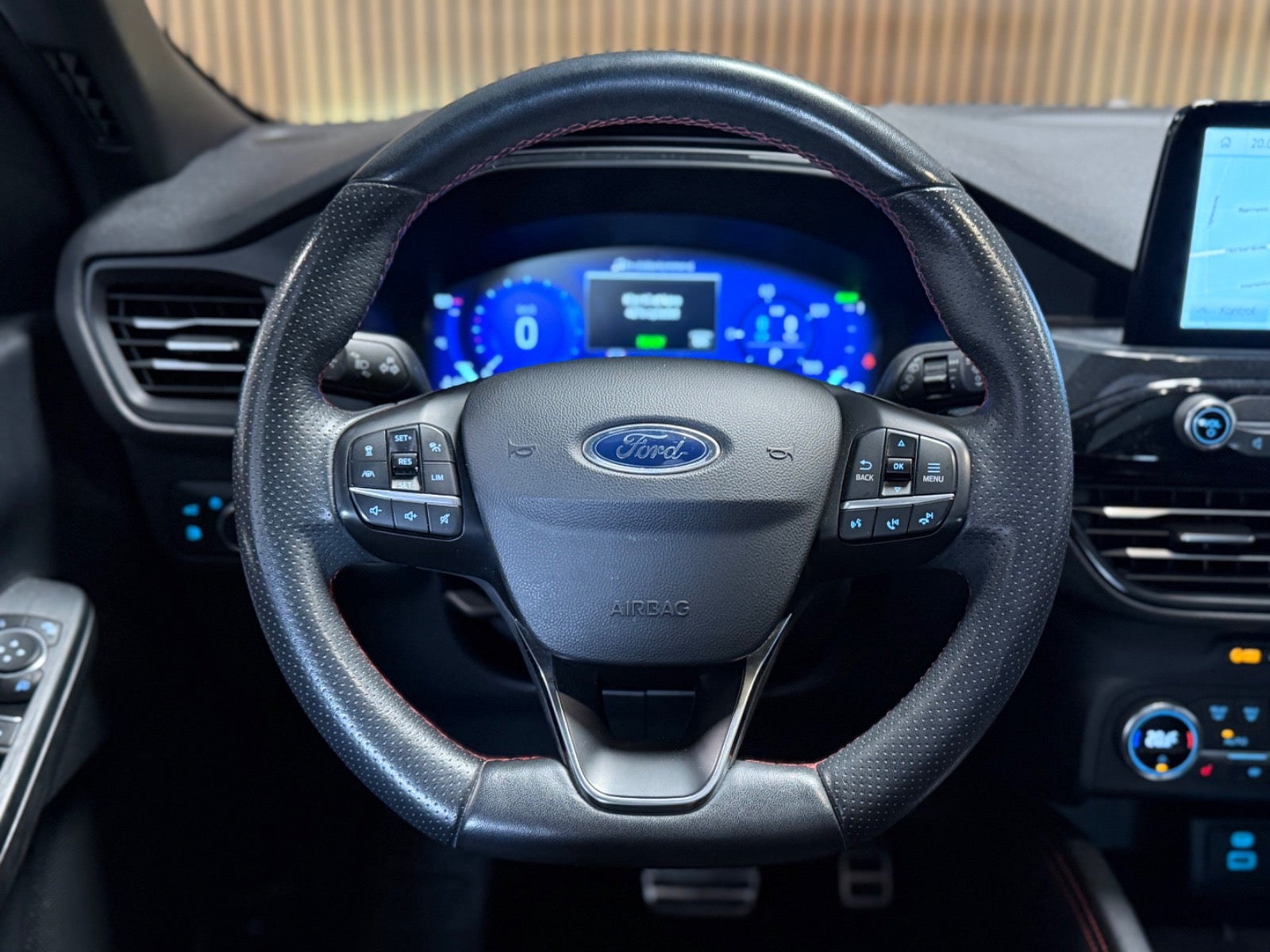 Ford Kuga Plug-In Hybrid E-CVT, 225hp, 2020