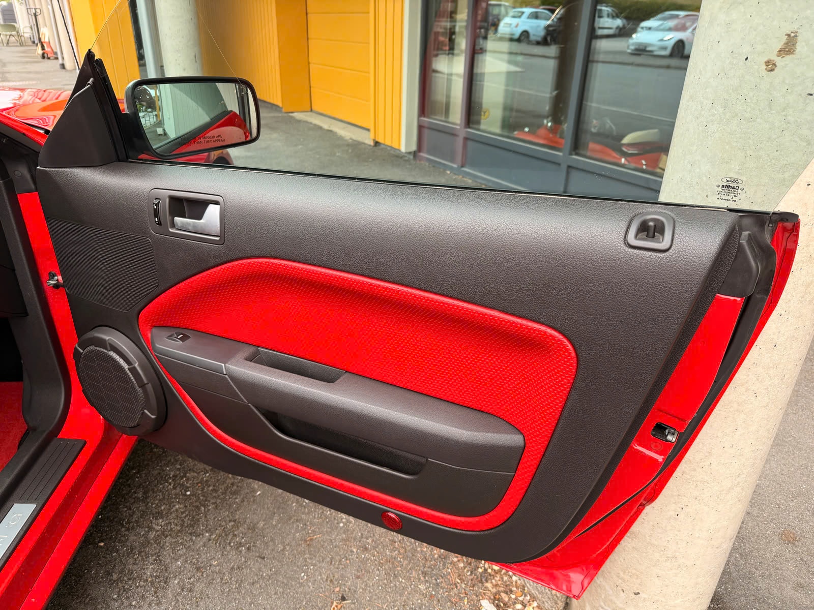 Ford Mustang GT Automatic, 5-trins, 304ps, 2005