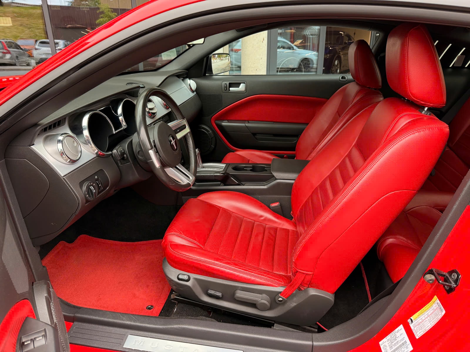 Ford Mustang GT Automatic, 5-trins, 304ps, 2005