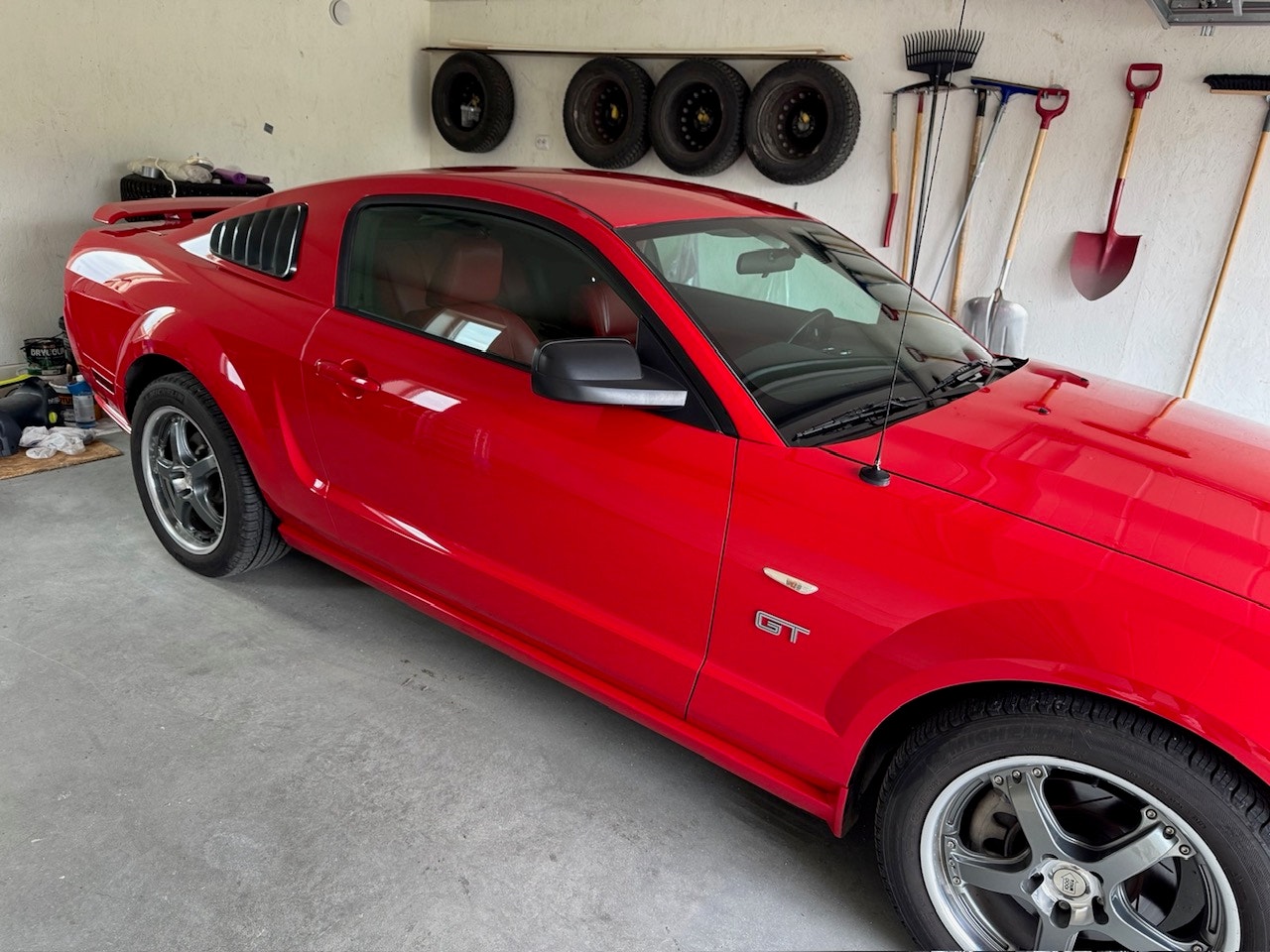 Ford Mustang GT Automatic, 5-trins, 304ps, 2005