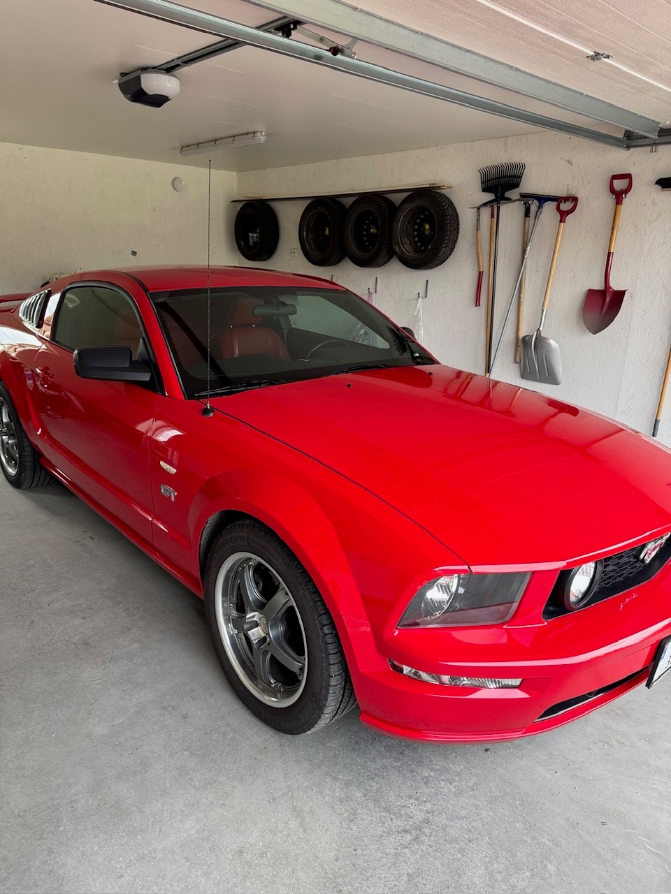Ford Mustang GT Automatic, 5-trins, 304ps, 2005