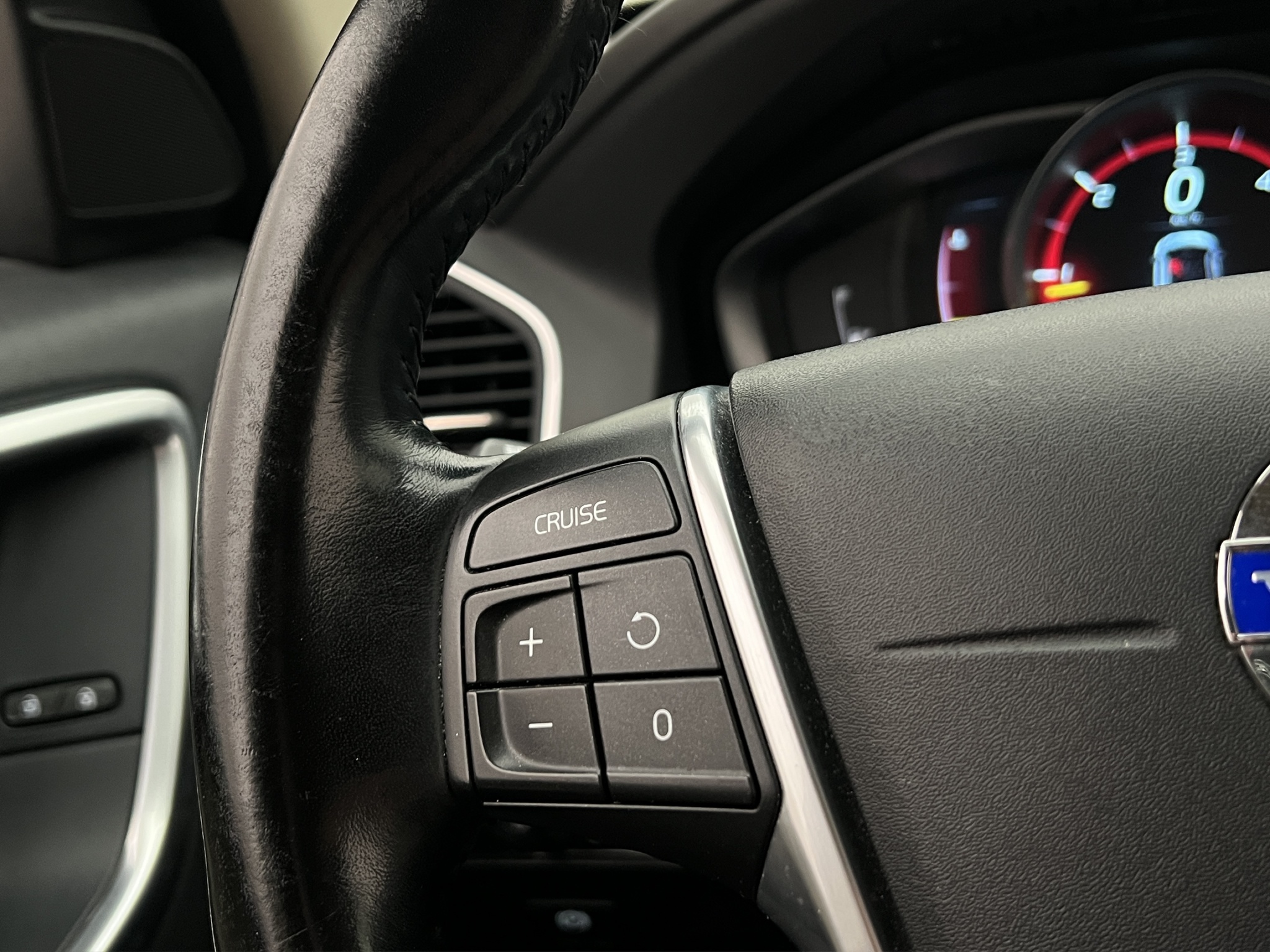Volvo XC60 D4 Manual, 6-trins, 181ps, 2015