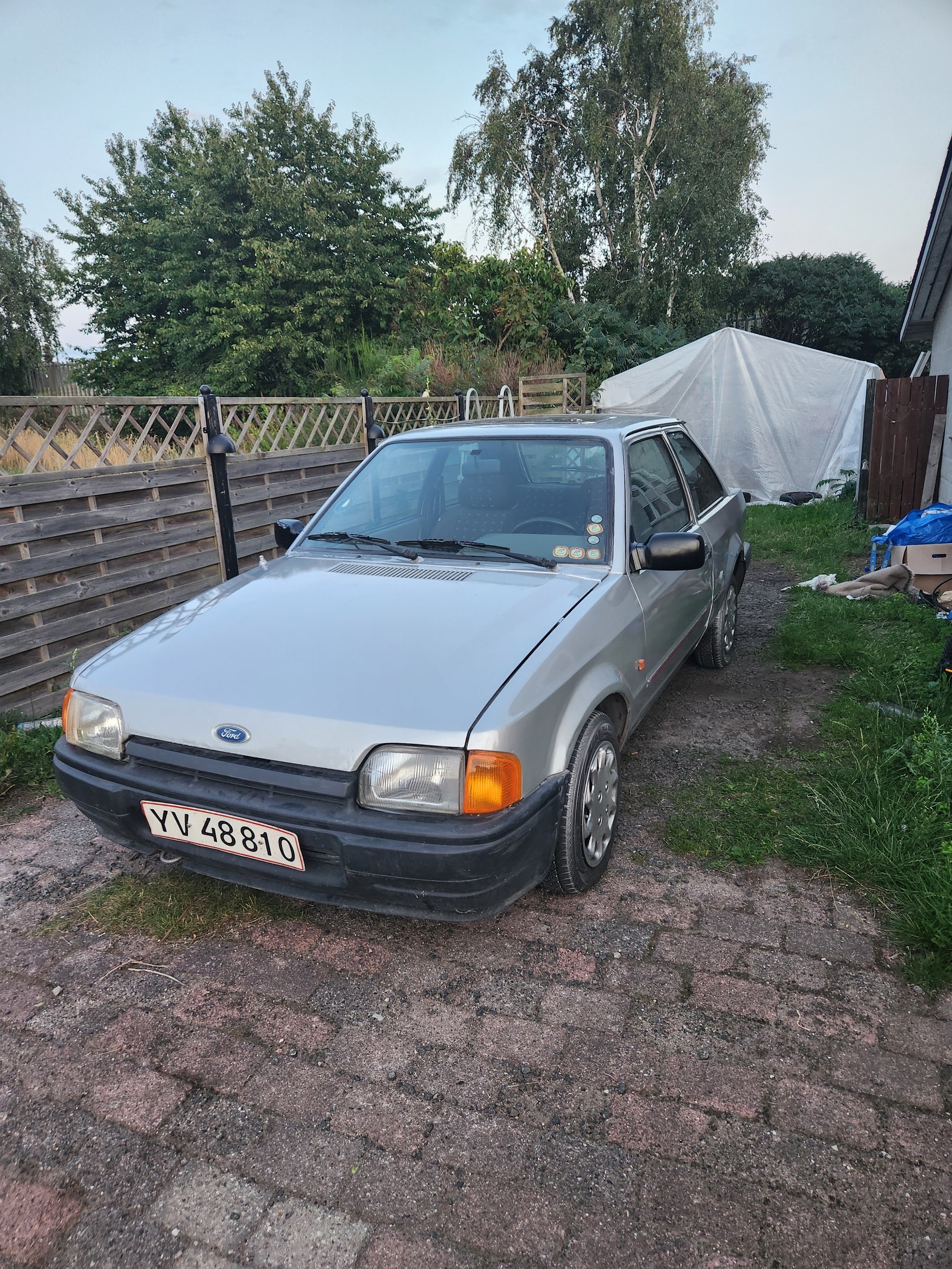 Ford Escort 3-dørs Kombi 1.6 Manuell, 5-trinn, 90hk, 1988