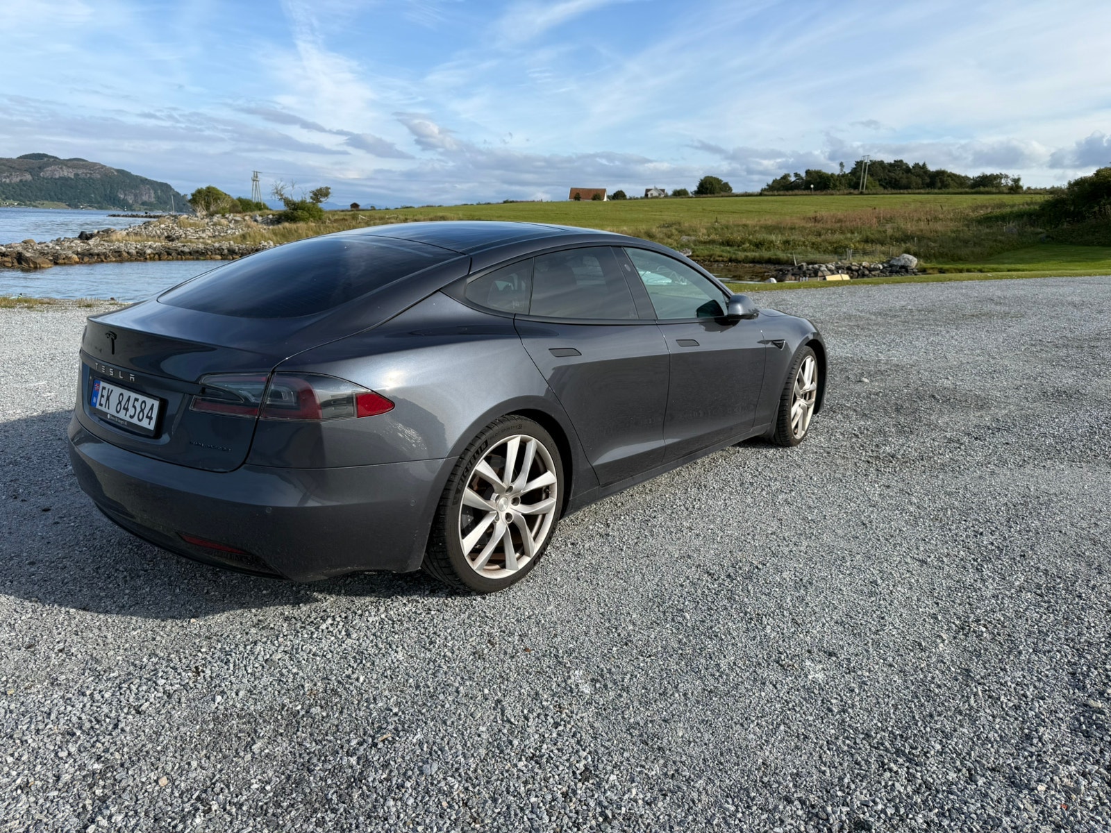 Tesla Model S 100D, 525ps, 2018