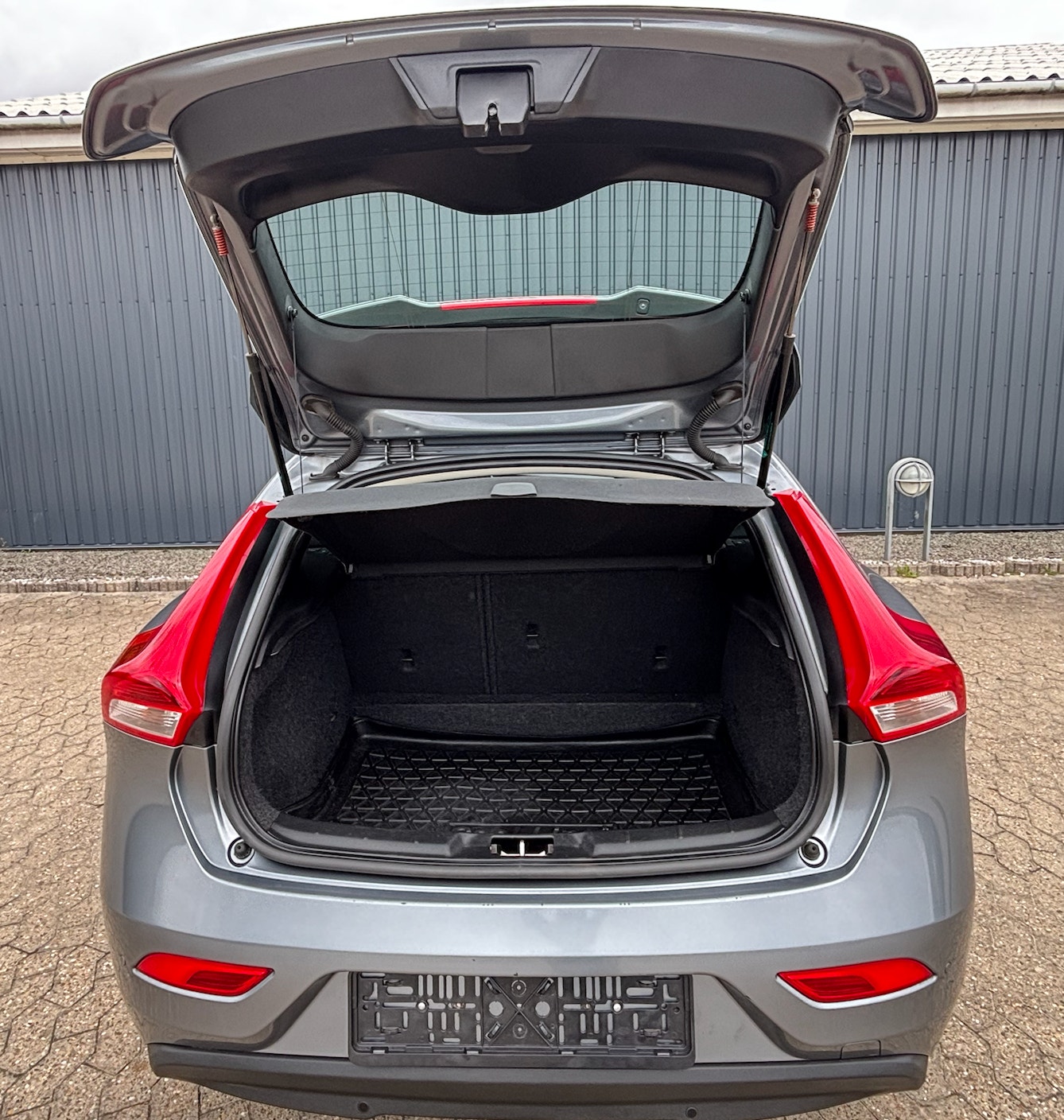 Volvo V40 D2 Manual, 115hp, 2015
