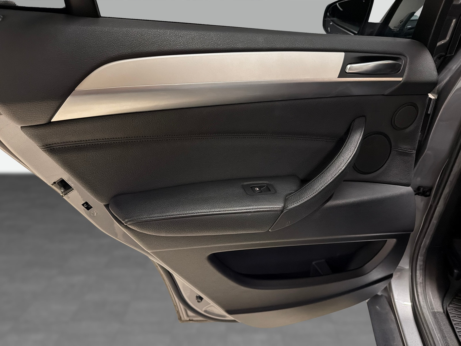 BMW X6 xDrive40d Steptronic, 306hp, 2012