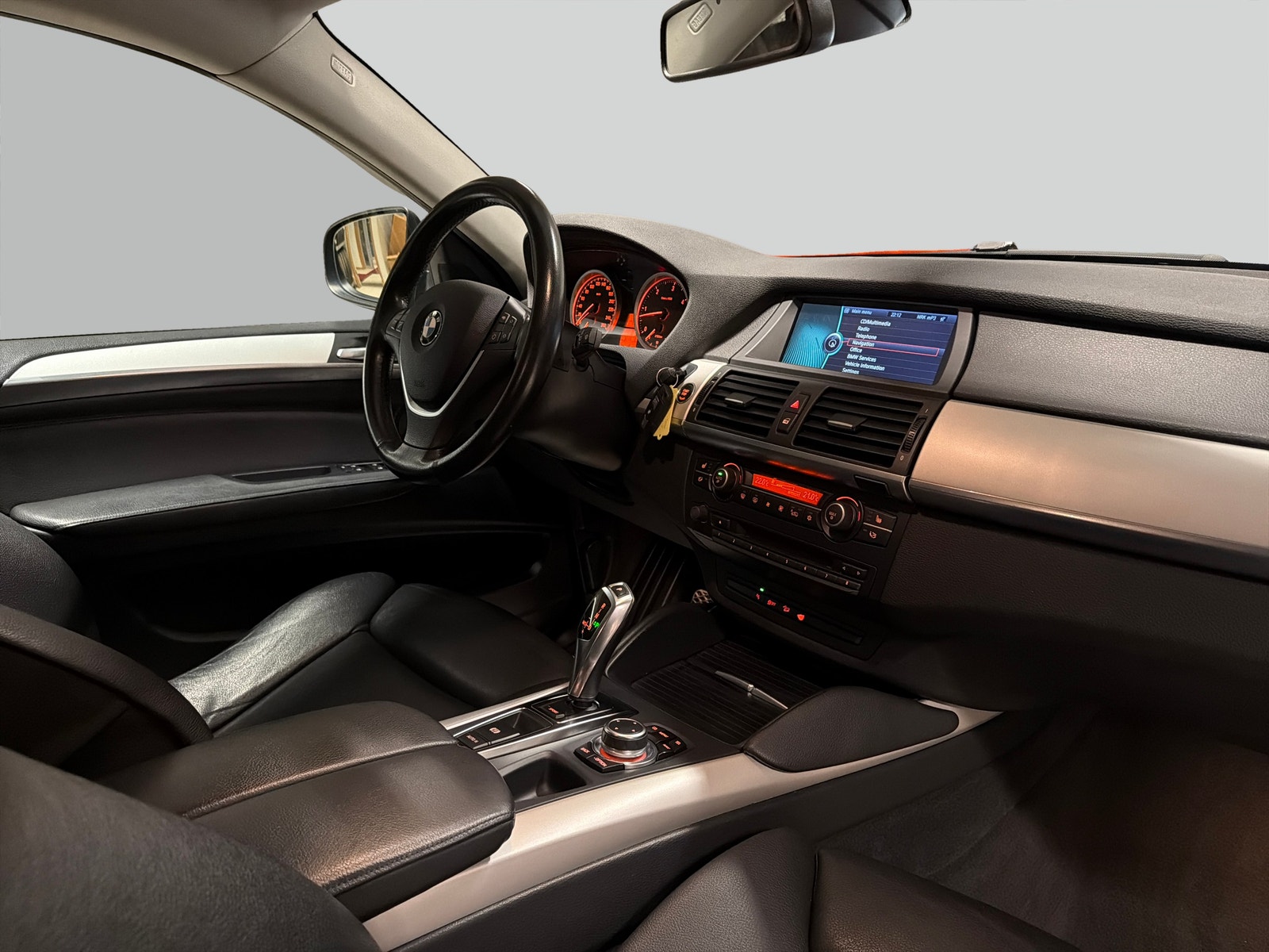 BMW X6 xDrive40d Steptronic, 306hp, 2012