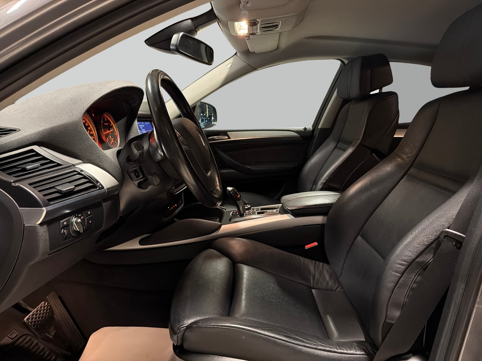 BMW X6 xDrive40d Steptronic, 306hp, 2012