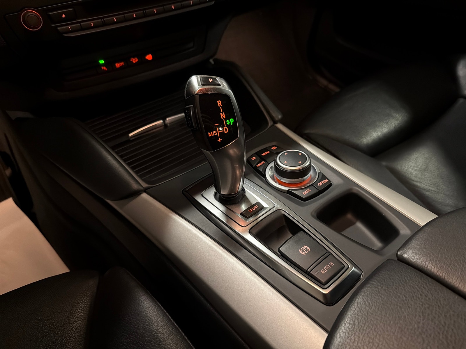 BMW X6 xDrive40d Steptronic, 306hp, 2012
