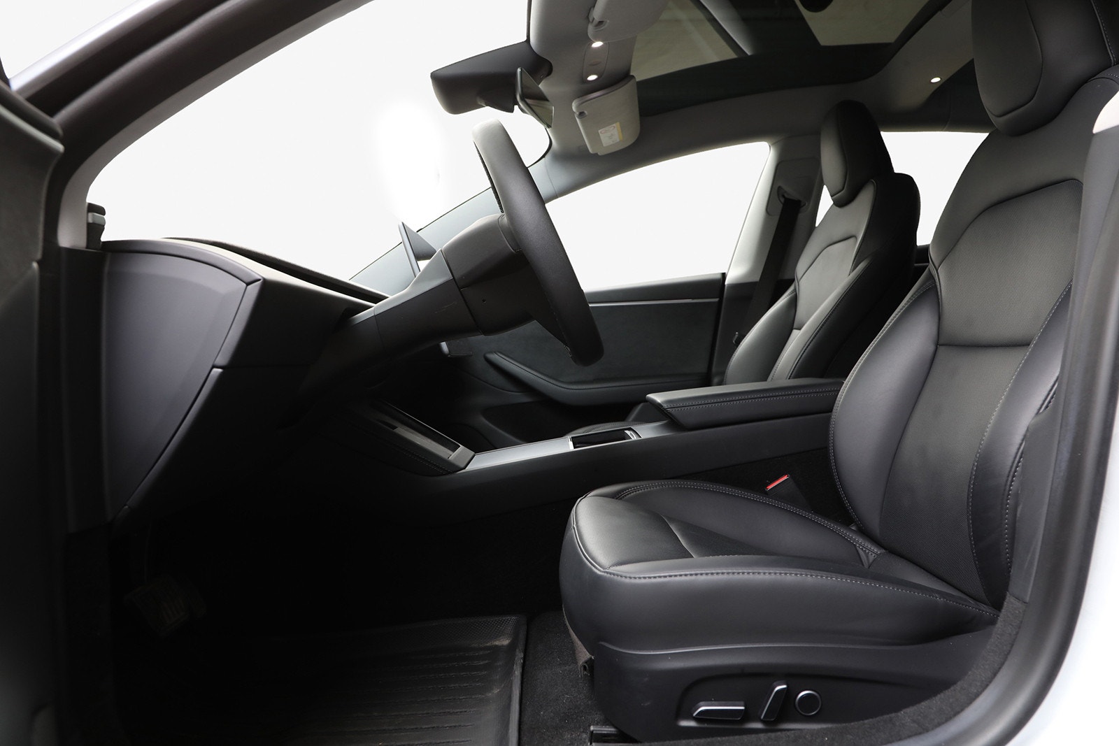 Tesla Model 3 Long Range AWD, 498hp, 2024