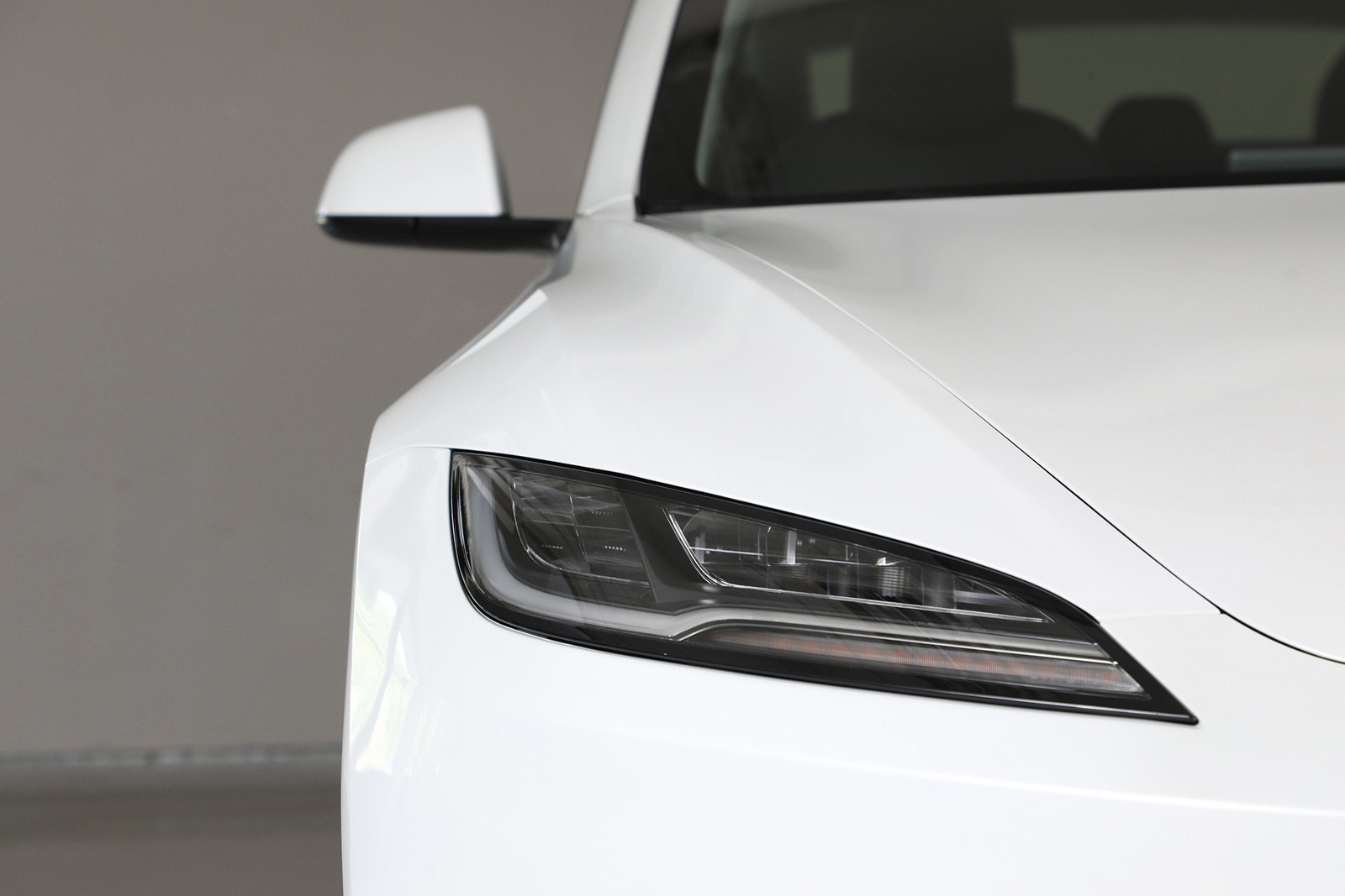Tesla Model 3 Long Range AWD, 498hp, 2024
