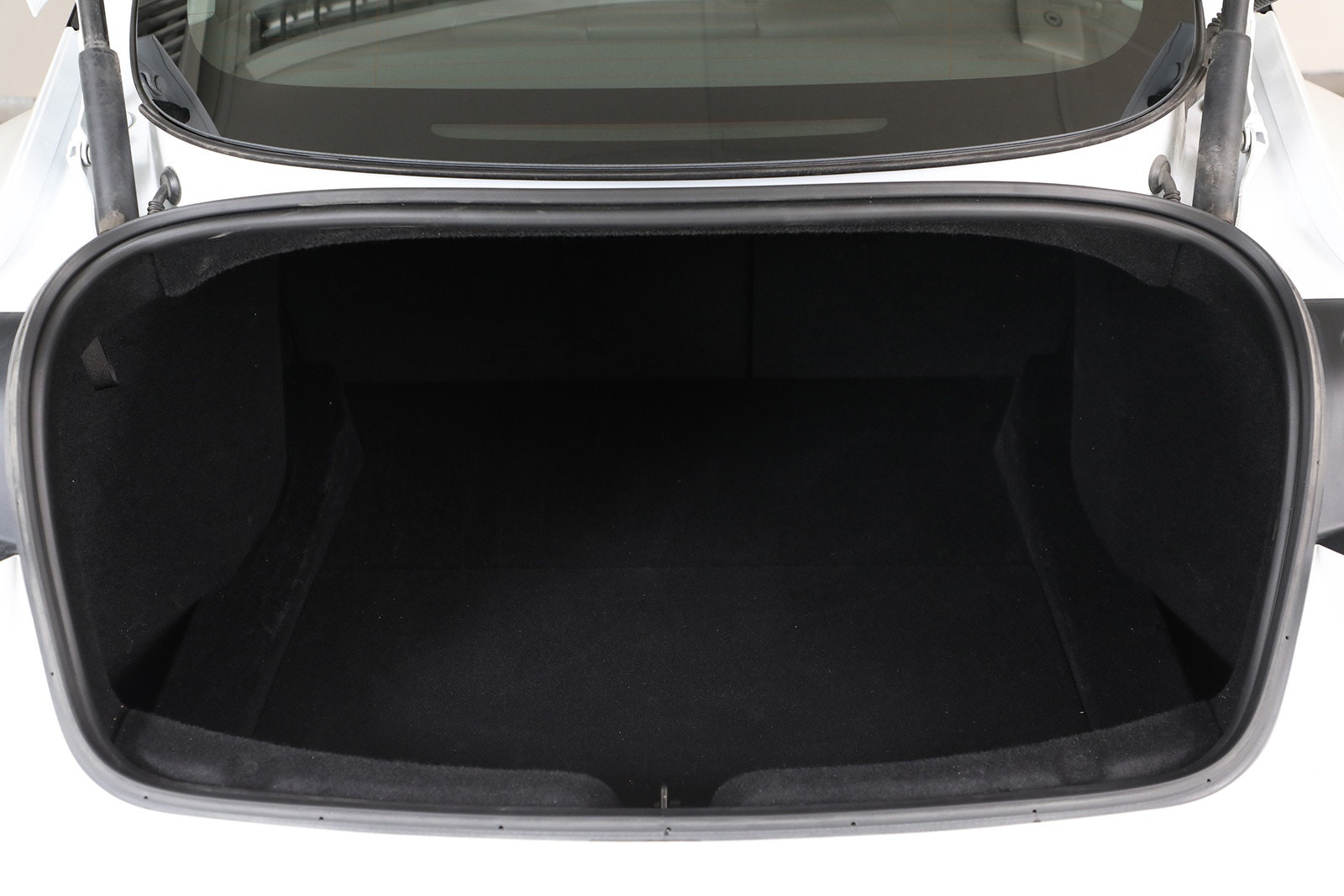 Tesla Model 3 Long Range AWD, 498hp, 2024
