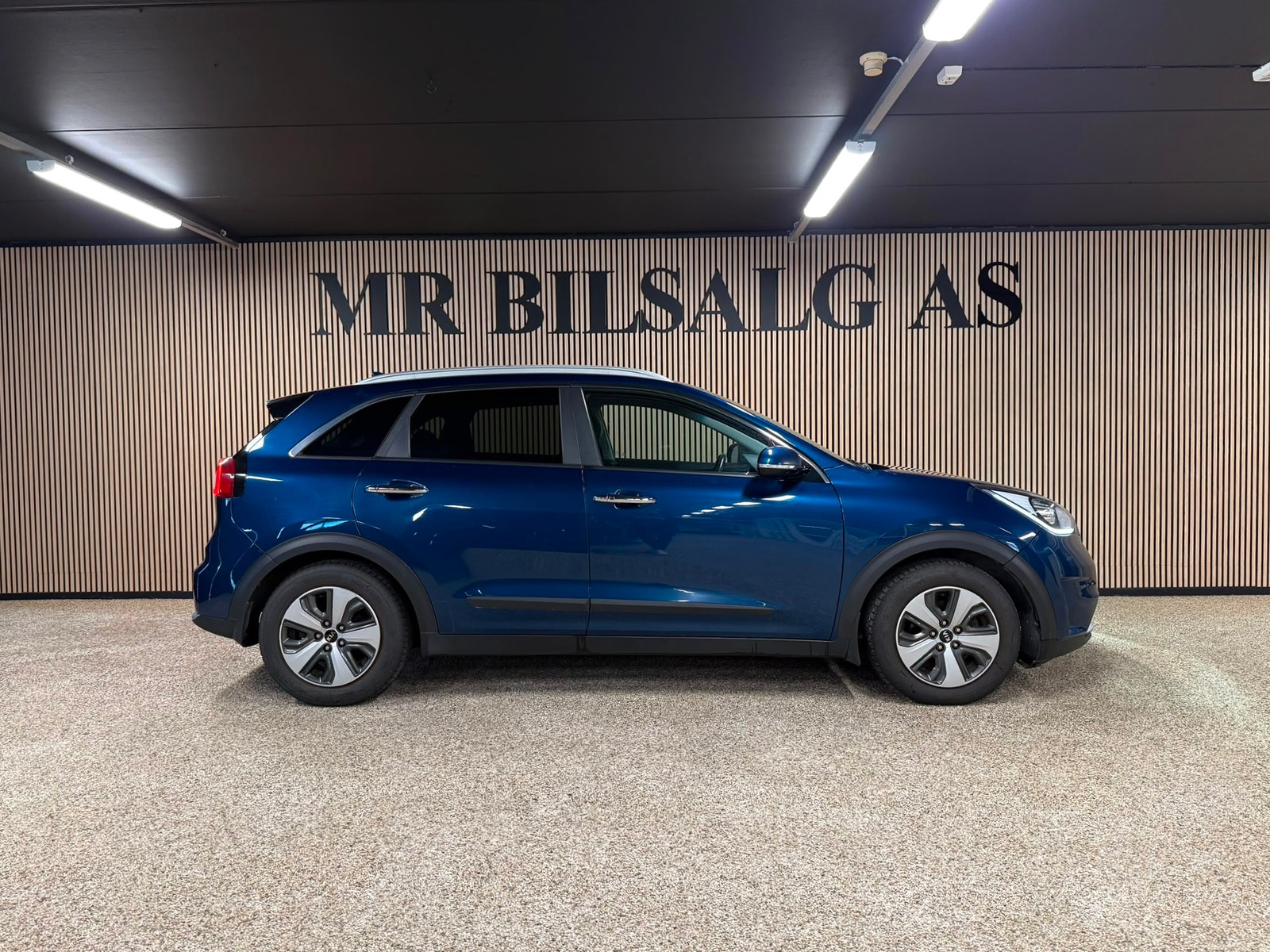 Kia Niro Hybrid DCT, 141hp, 2017