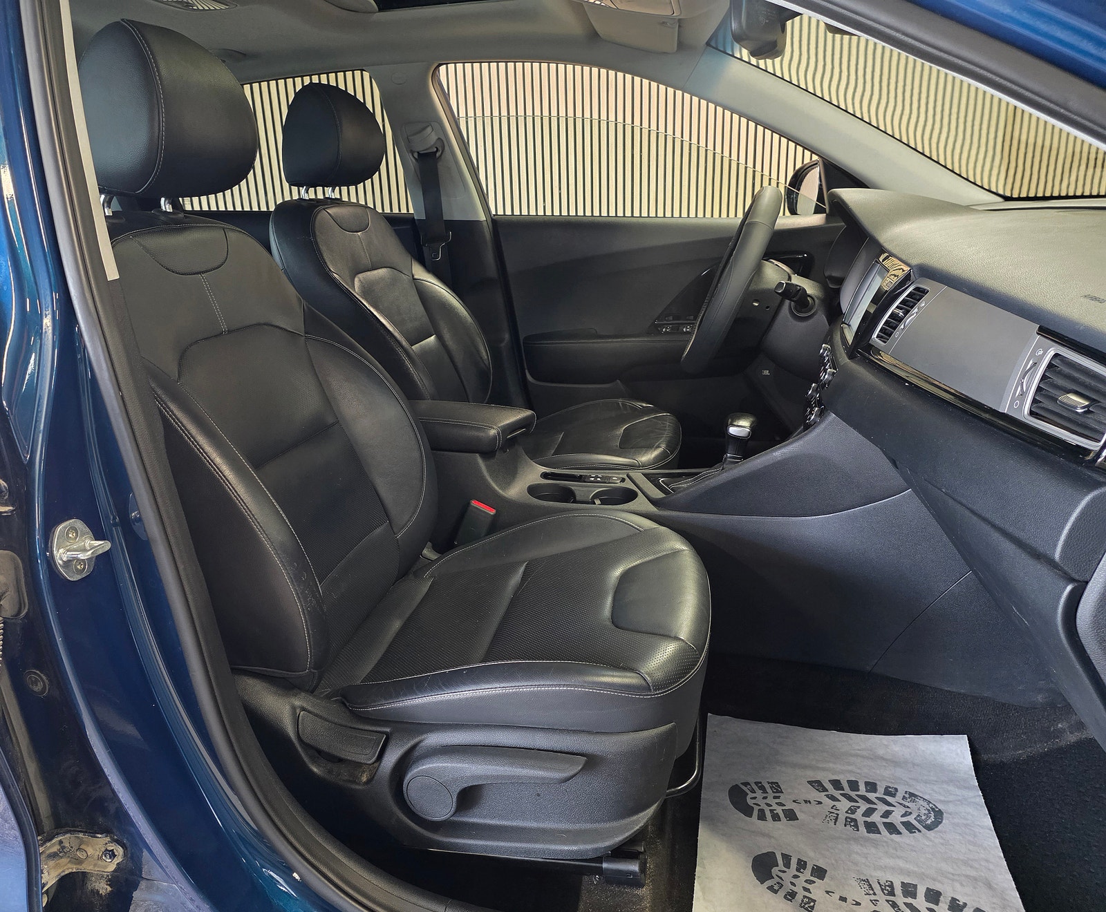 Kia Niro Hybrid DCT, 141hp, 2017