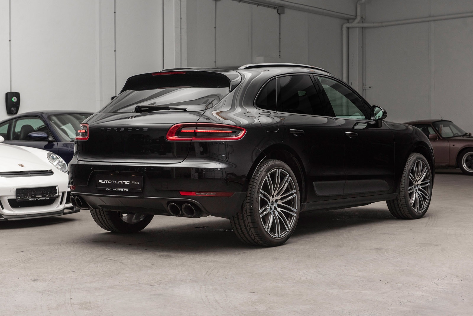 Porsche Macan PDK, 252hp, 2018
