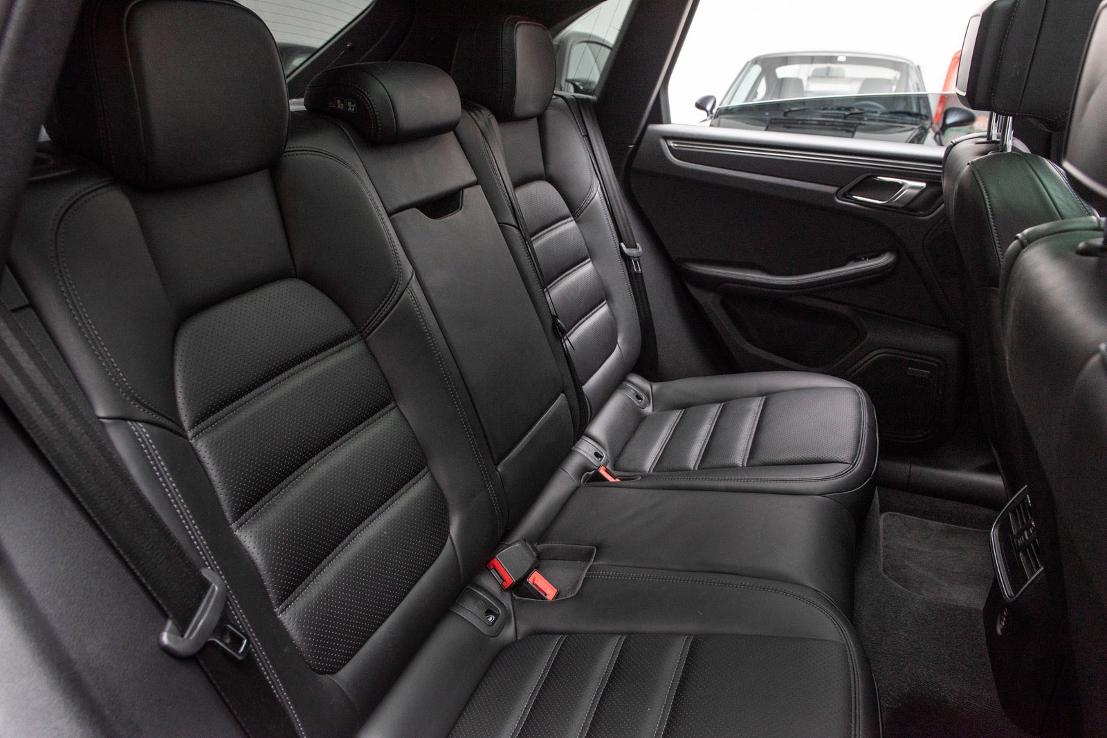 Porsche Macan PDK, 252hp, 2018