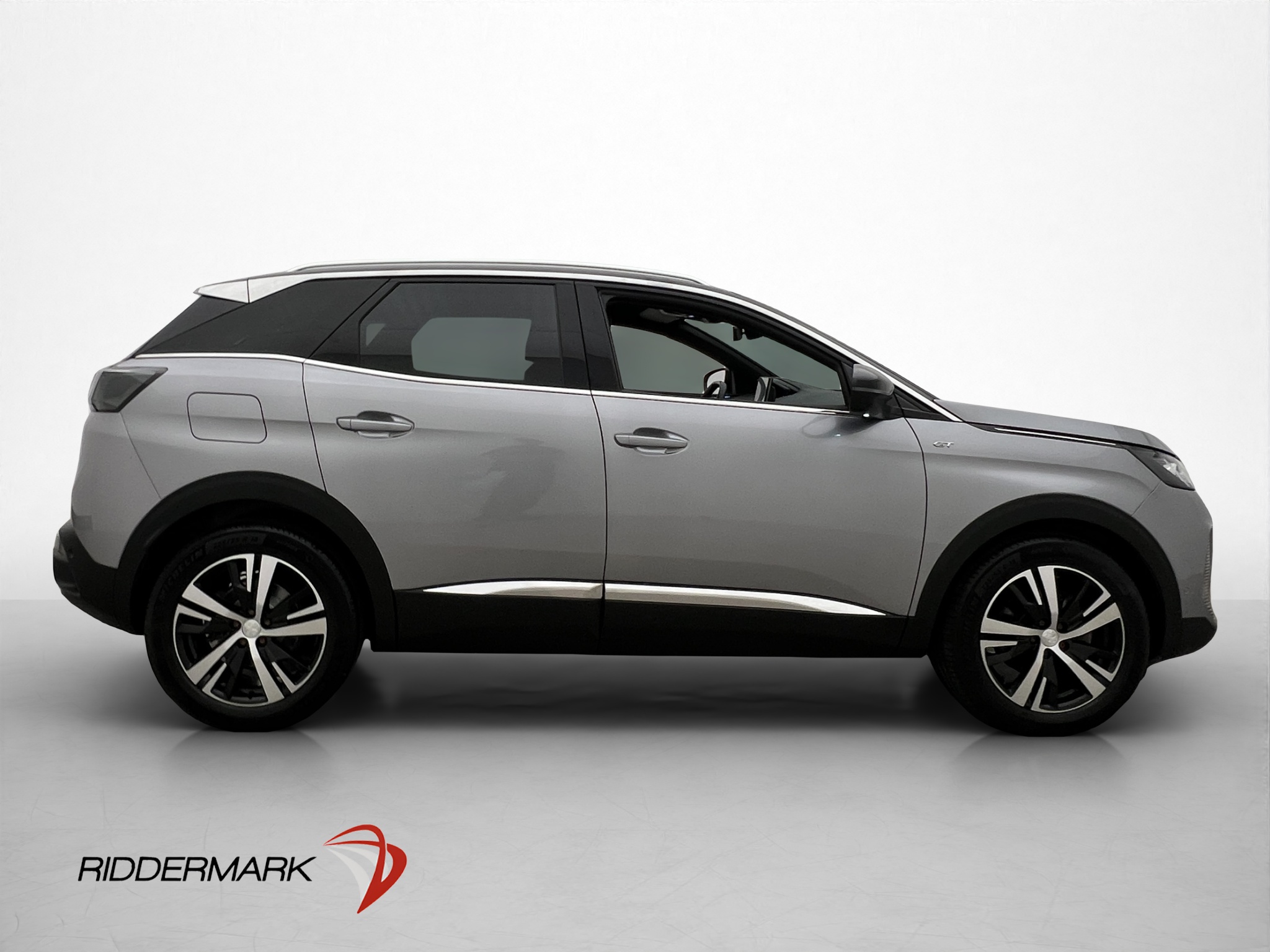 Peugeot 3008 1.2 PureTech 130 EAT, 8-trins, 131ps, 2023