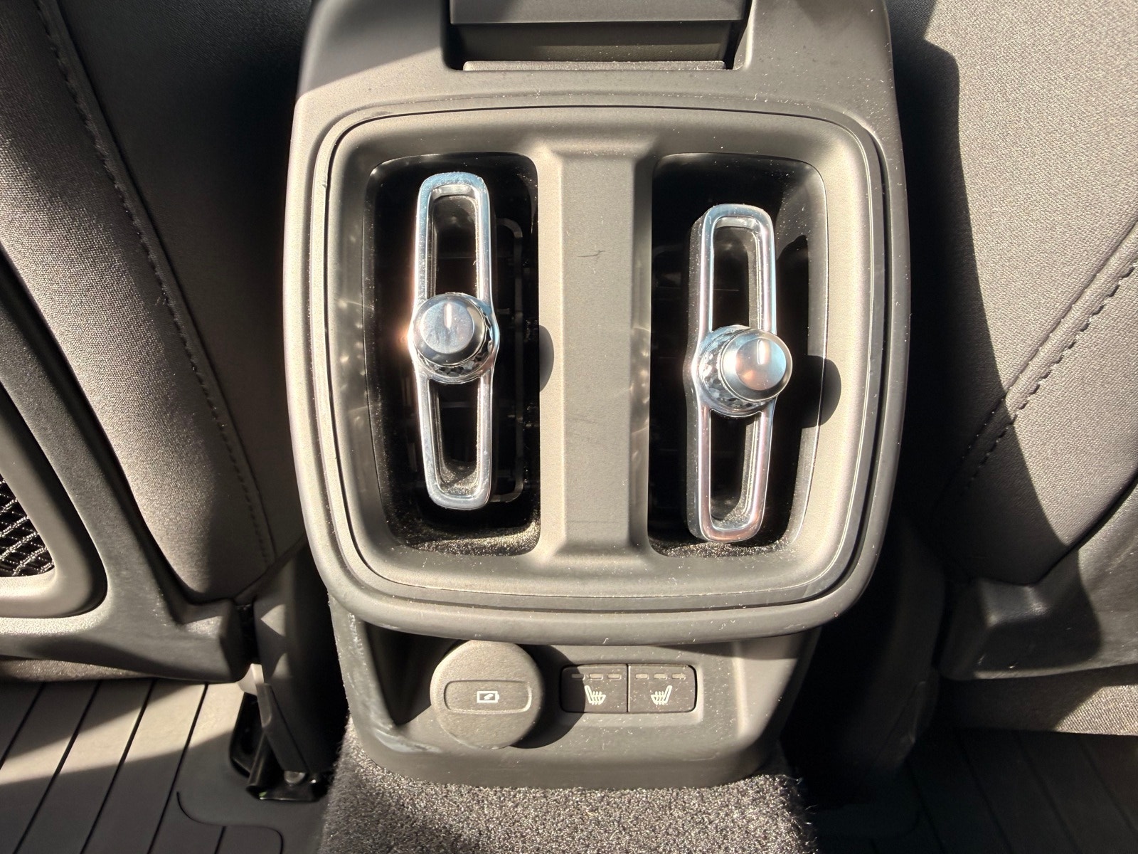 Polestar 2 Long range Dual motor Performance, 476hp, 2024